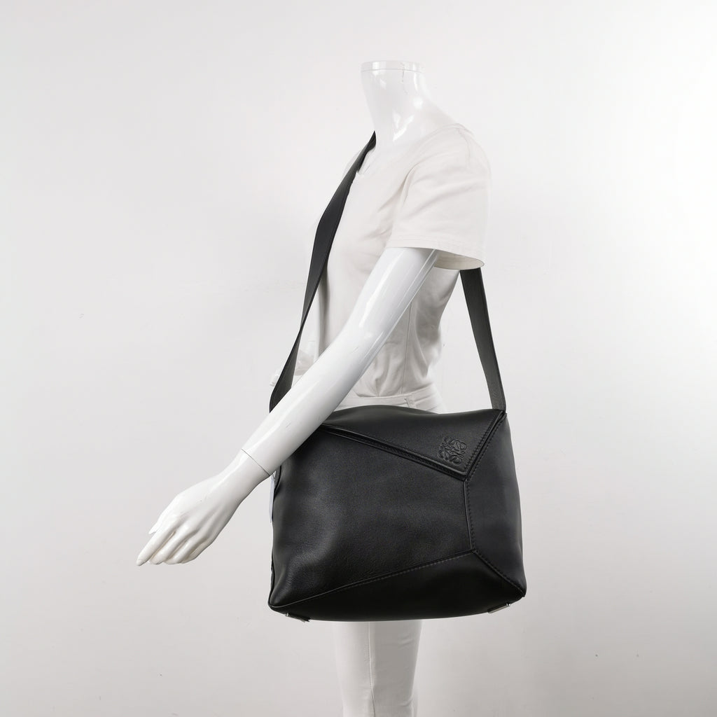 Loewe Puzzle Large Messenger Bag Black
