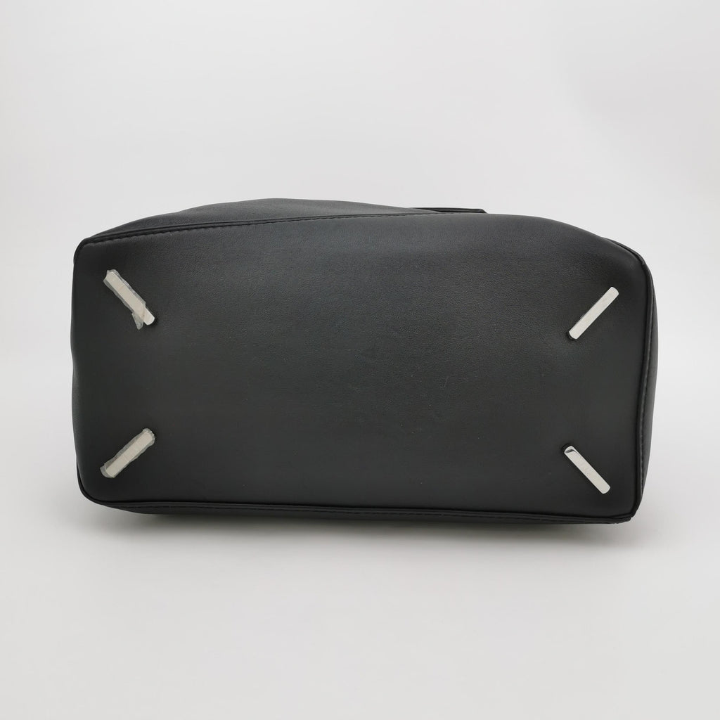 Loewe Puzzle Large Messenger Bag Black