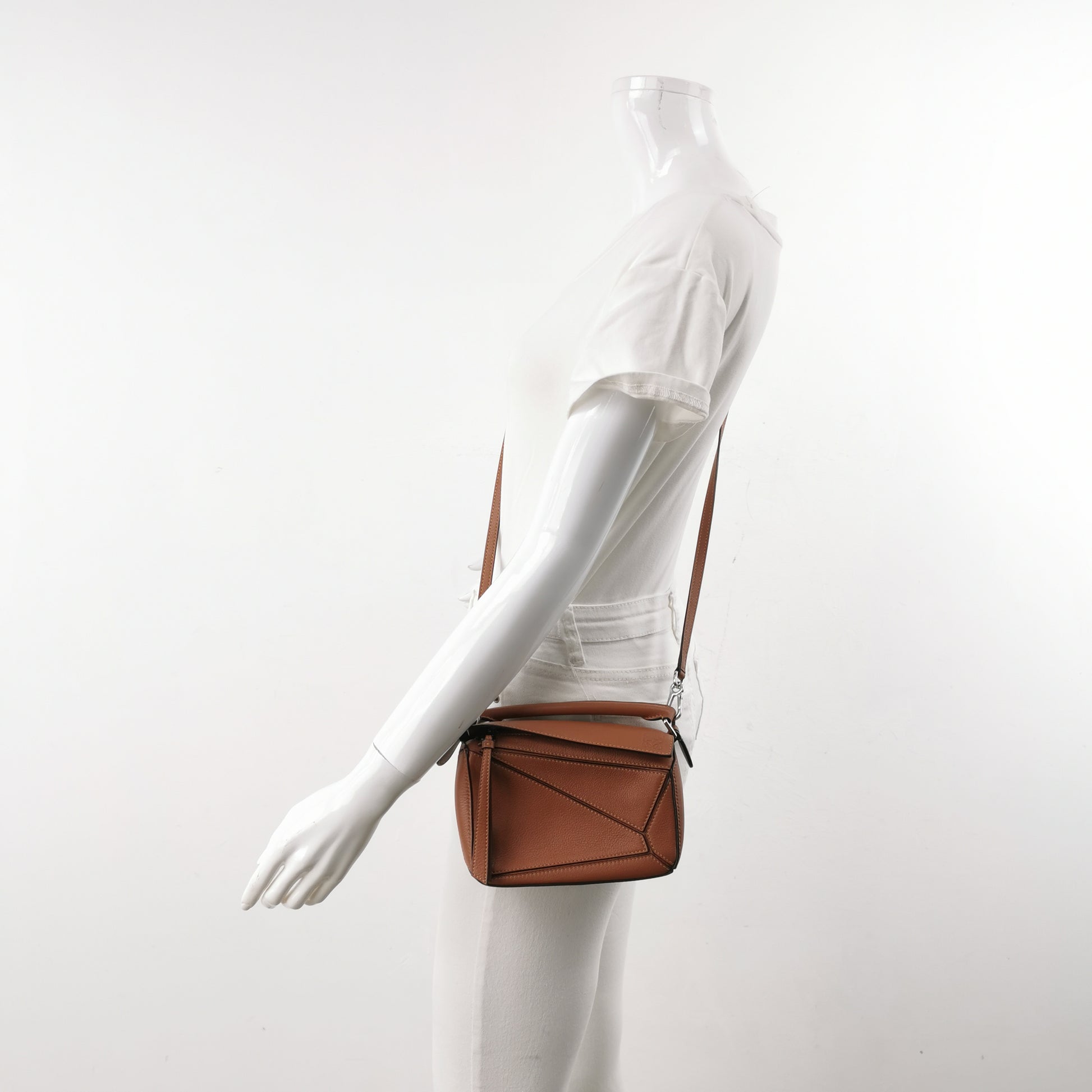 Loewe Puzzle Mini Tan