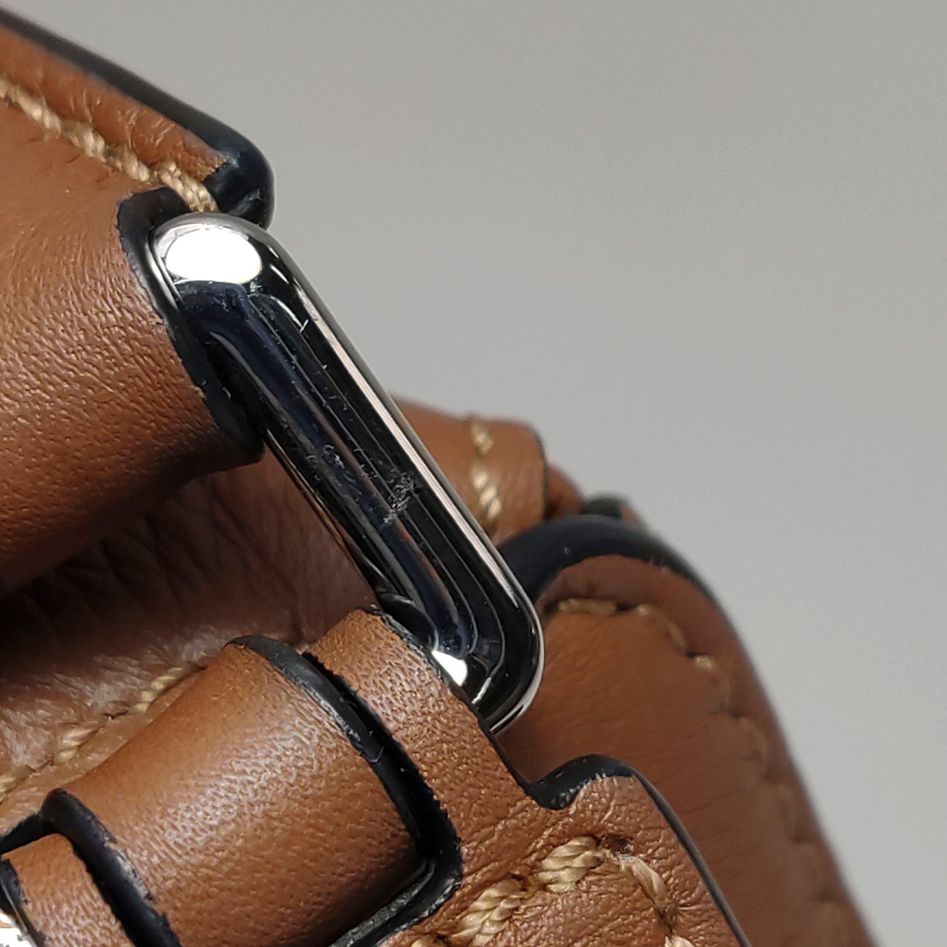 Loewe Puzzle Mini Tan