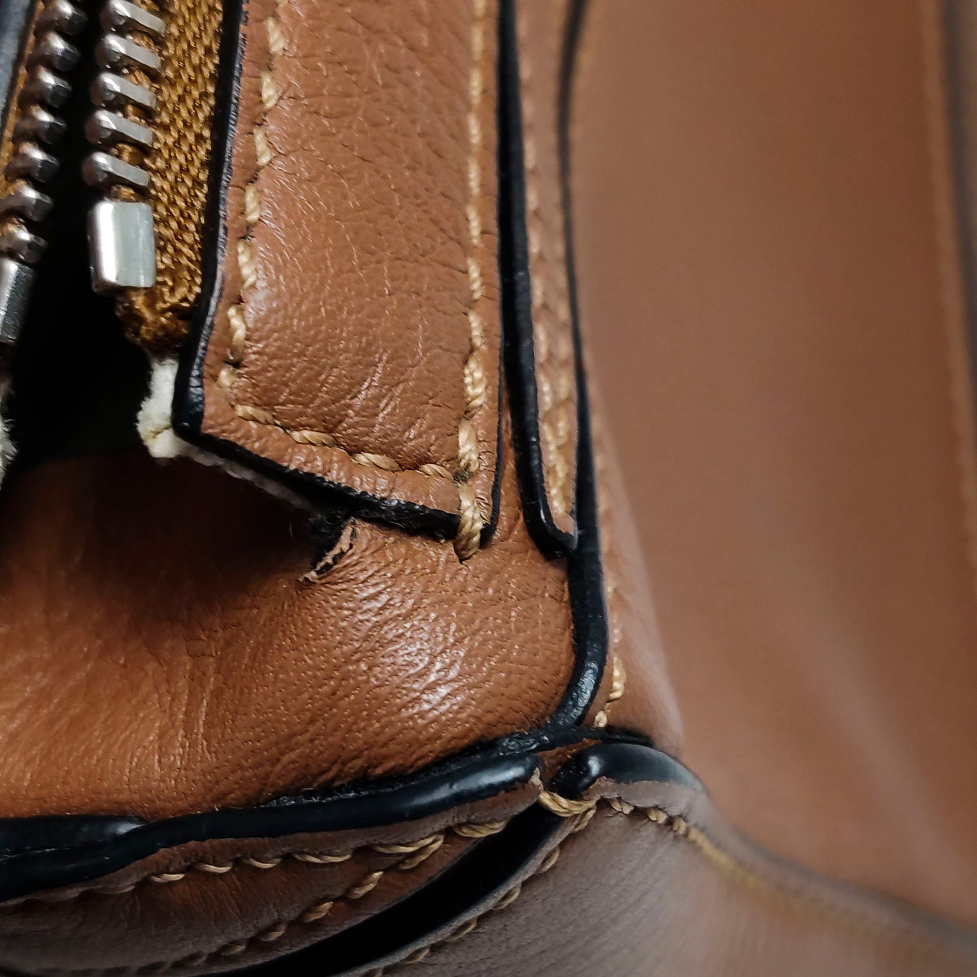 Loewe Puzzle Mini Tan