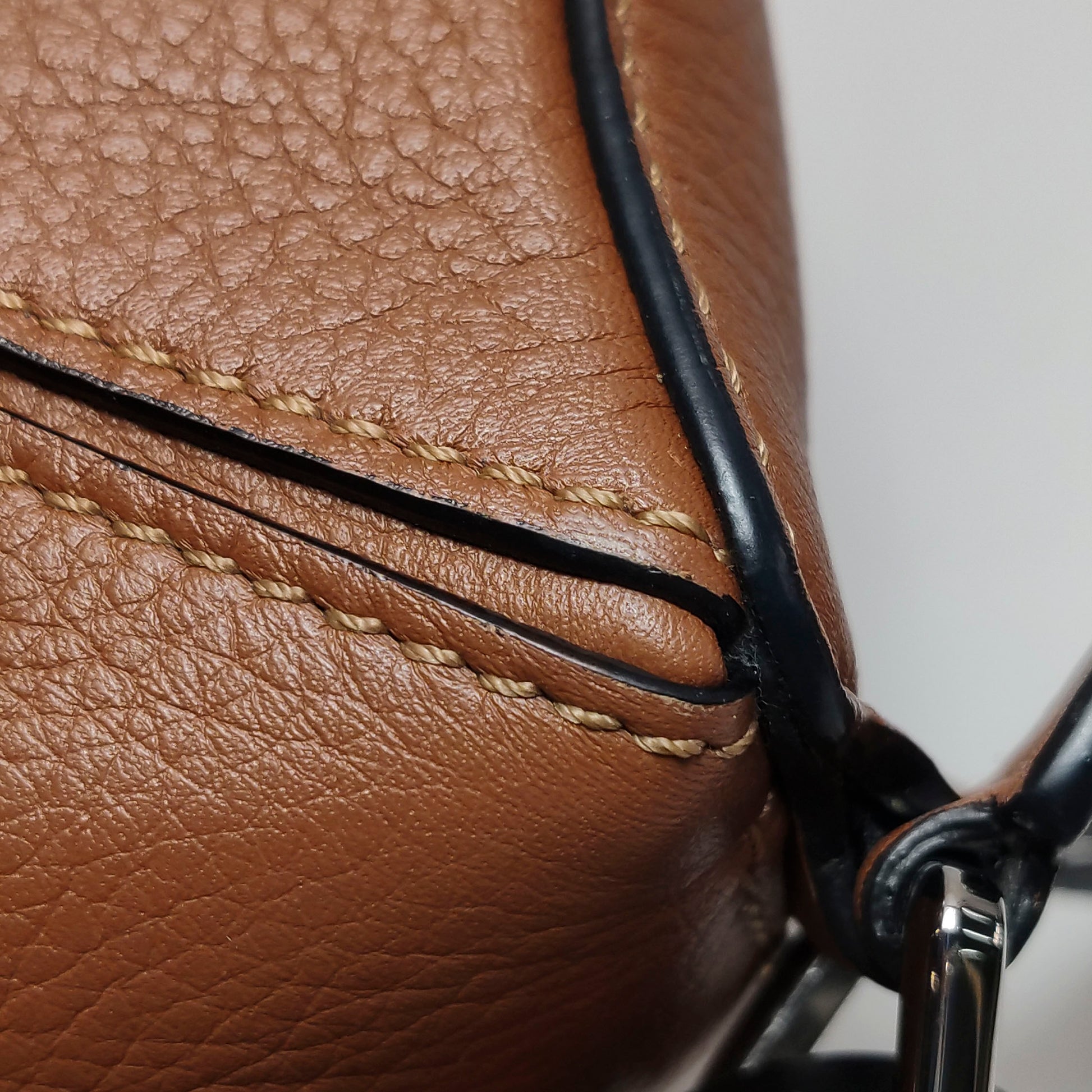 Loewe Puzzle Mini Tan