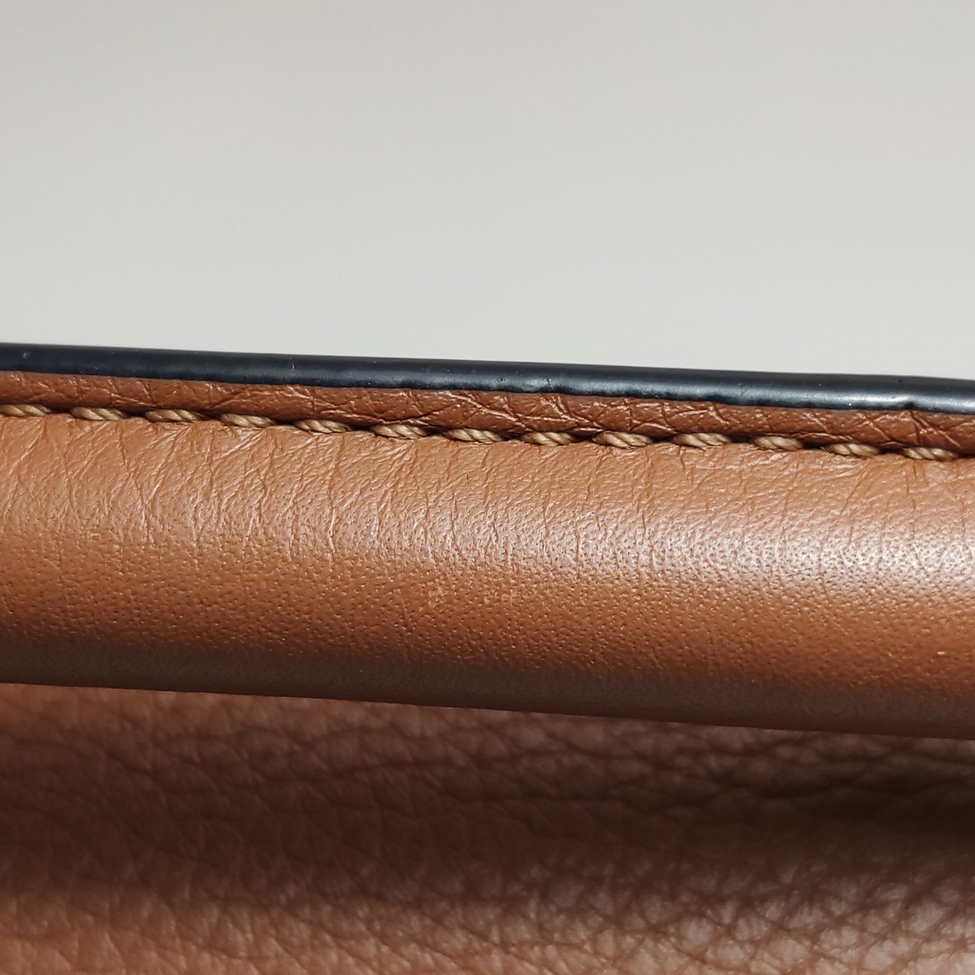 Loewe Puzzle Mini Tan