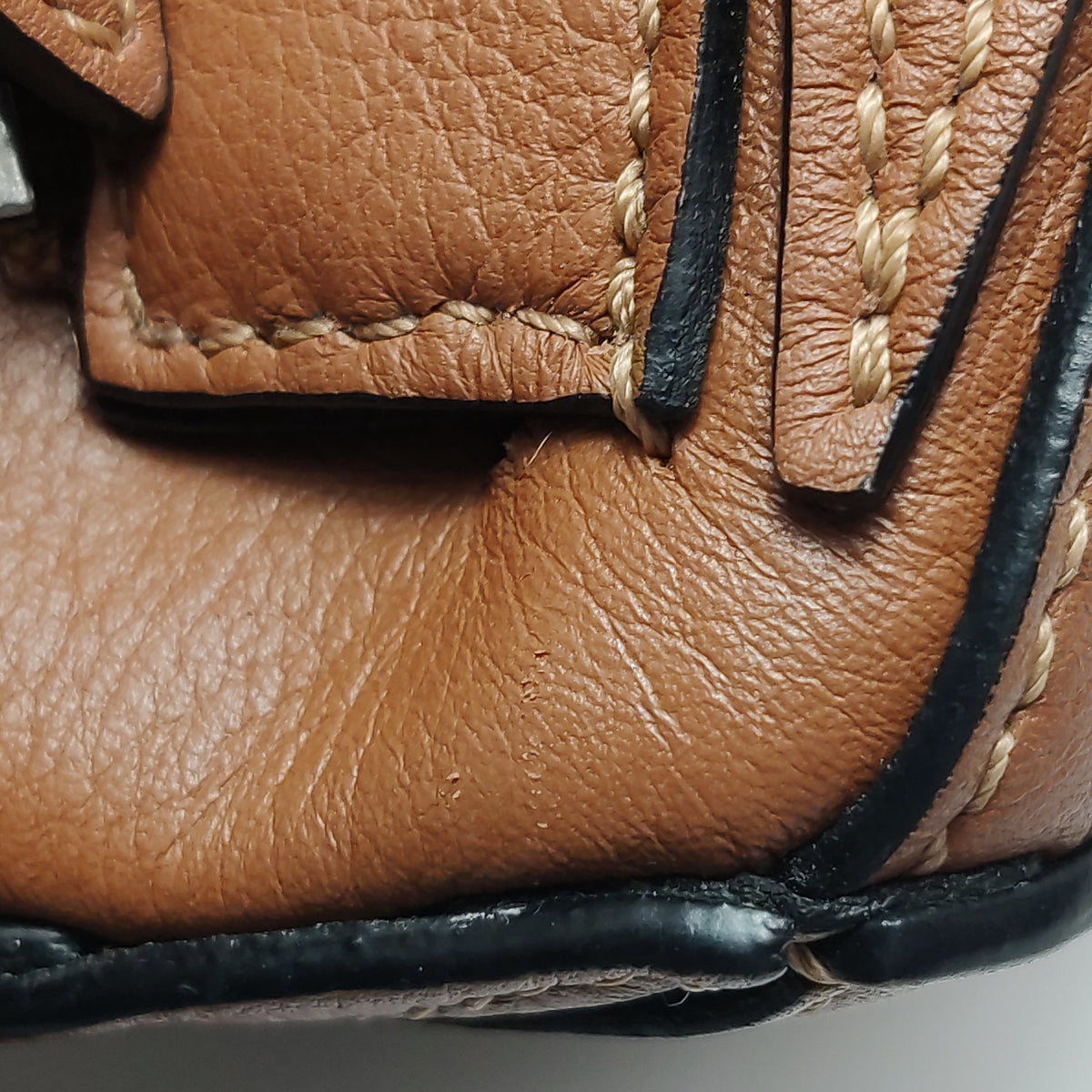 Loewe Puzzle Small Classic Calfskin Tan