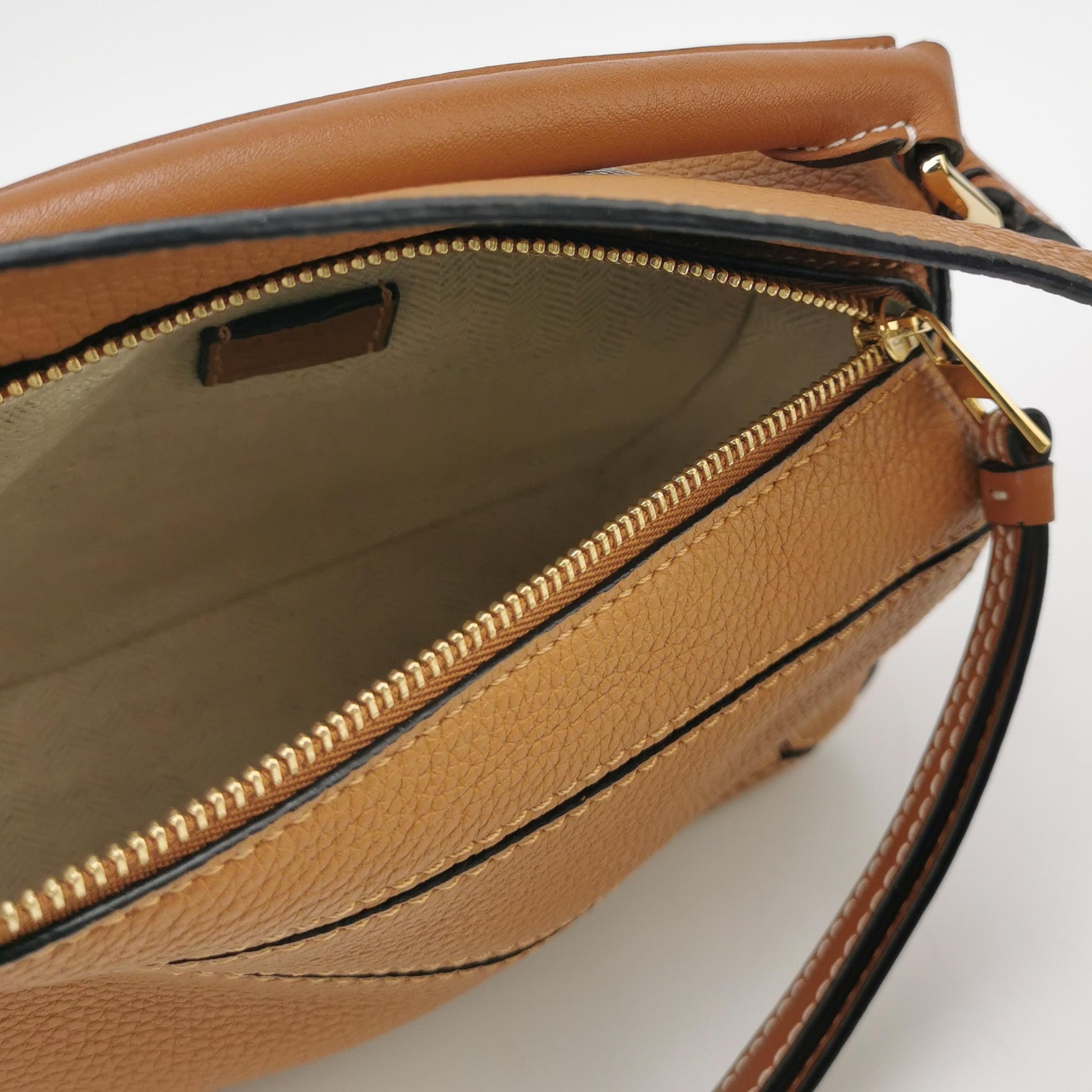 Loewe Puzzle Mini Grained Leather