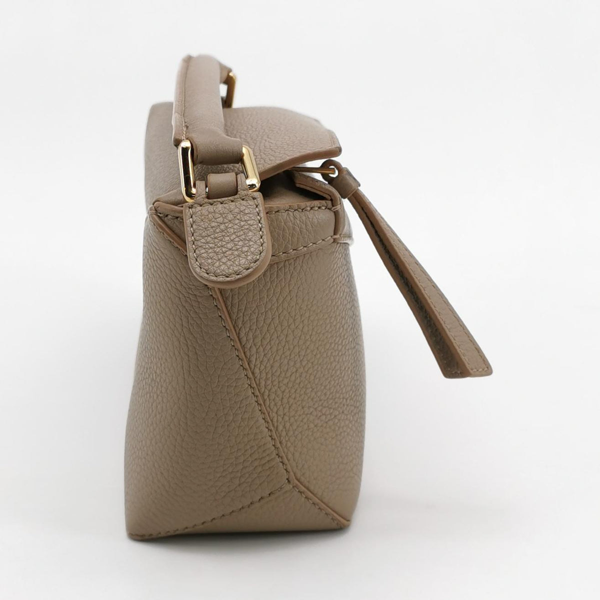 Loewe Puzzle Edge Mini Beige