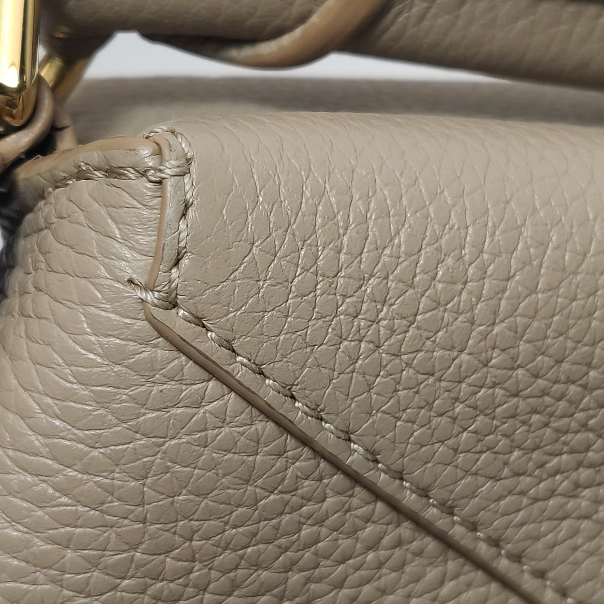 Loewe Puzzle Edge Mini Beige