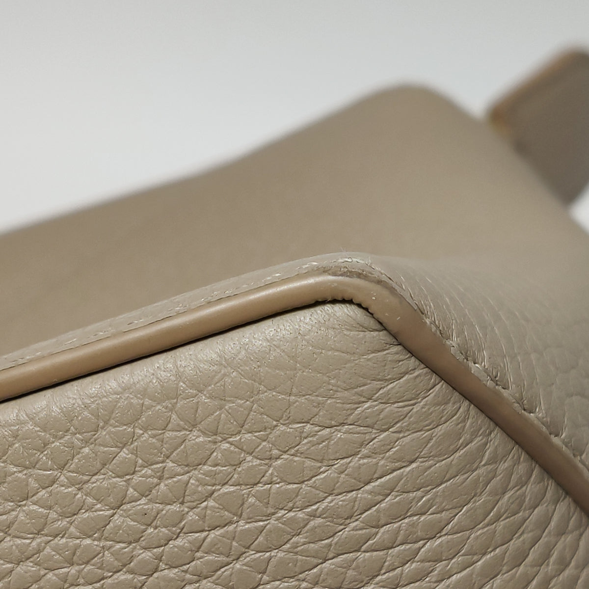Loewe Puzzle Edge Mini Beige