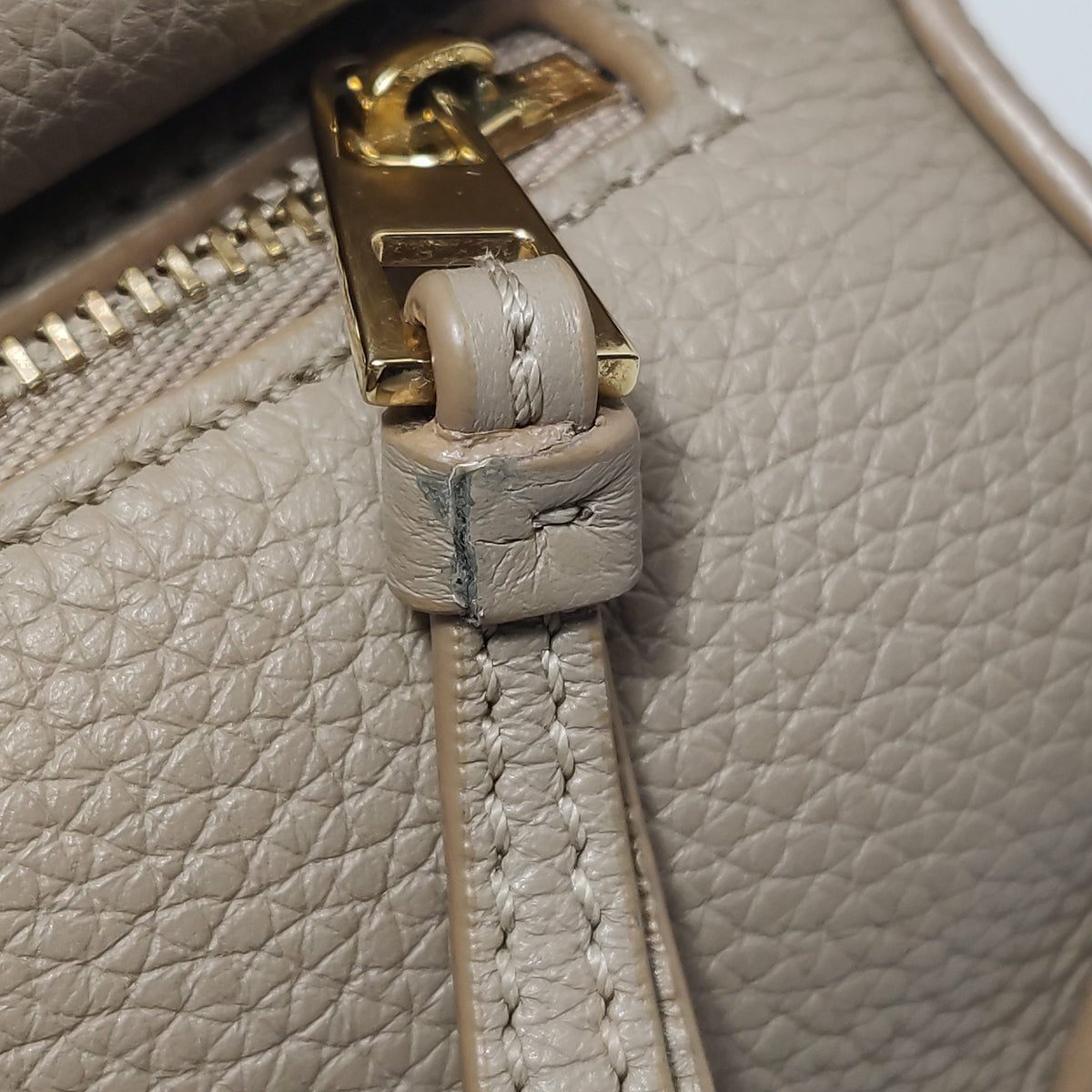 Loewe Puzzle Edge Mini Beige