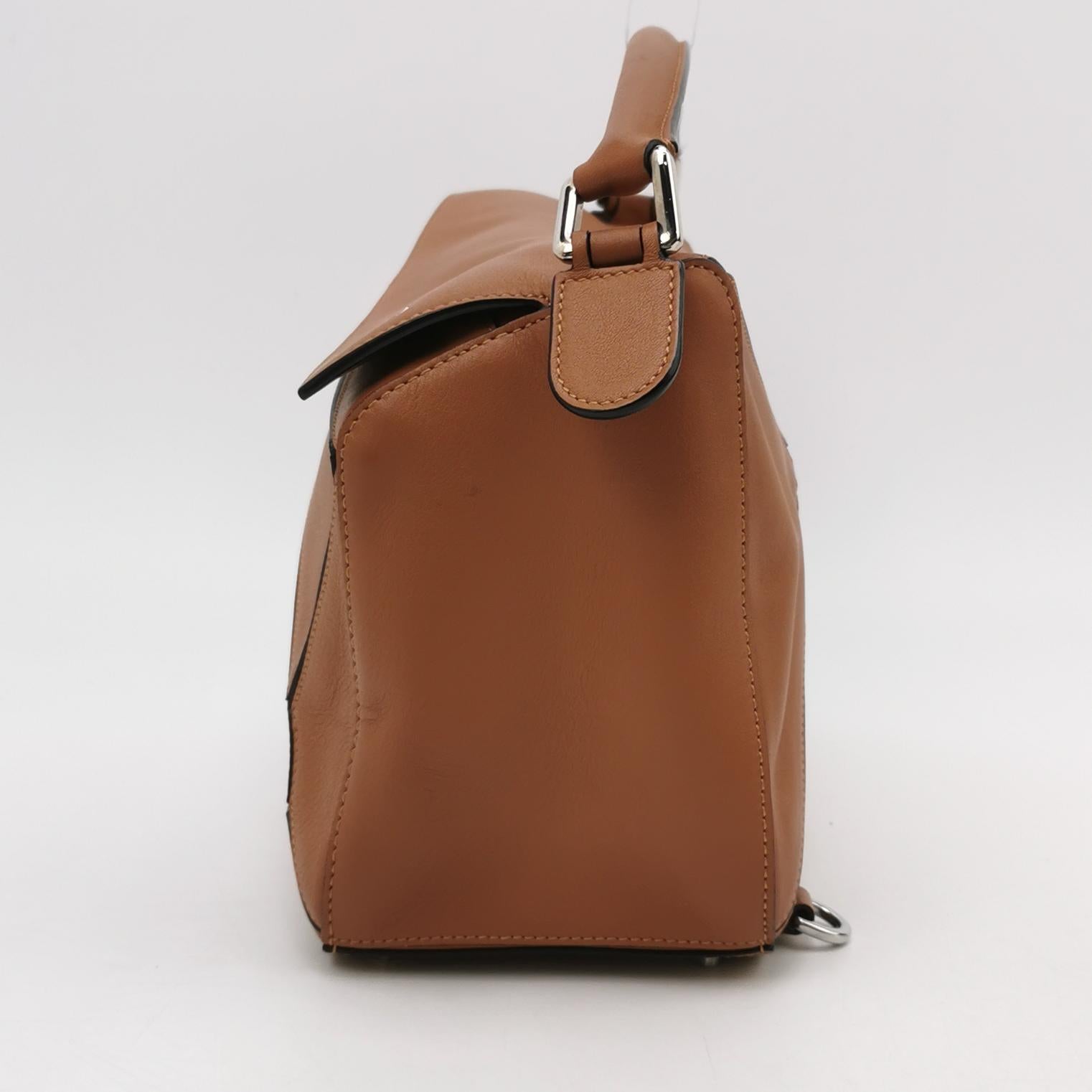 Loewe Puzzle Medium Calfskin Tan