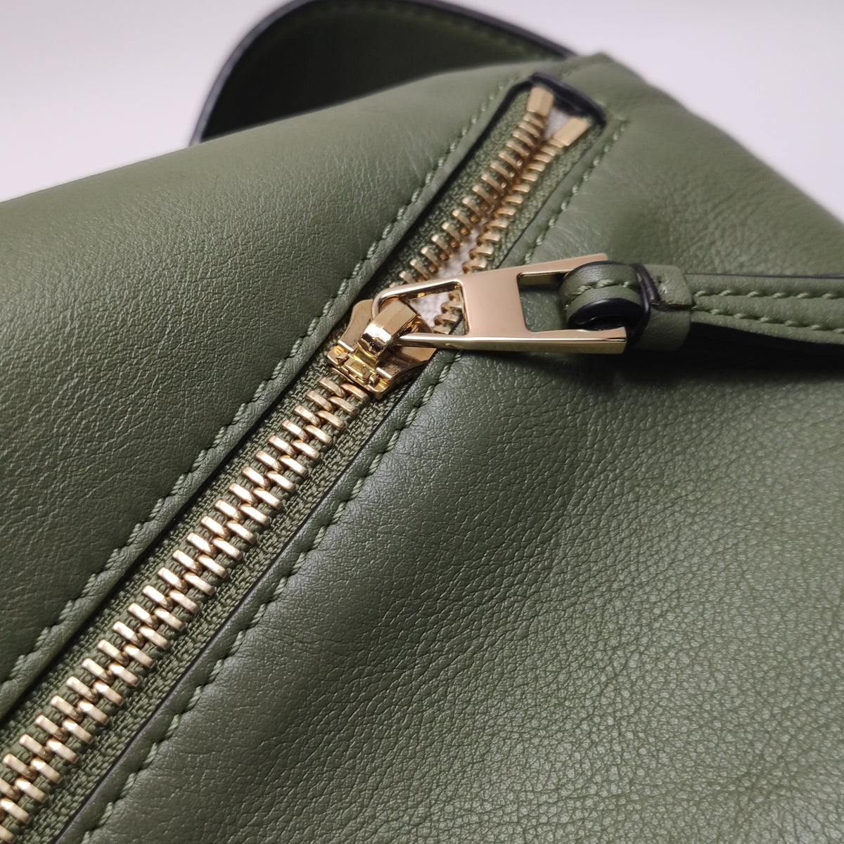 Loewe Puzzle Hobo Green Shoulder Bag