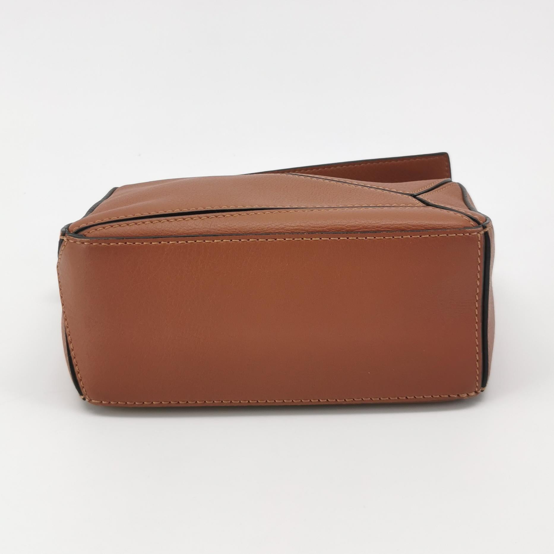 Loewe Puzzle Mini Classic Calfskin Tan
