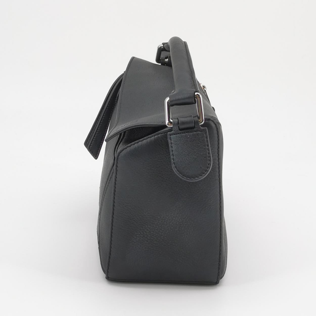 Loewe Puzzle Soft Grained Calfskin Black SHW