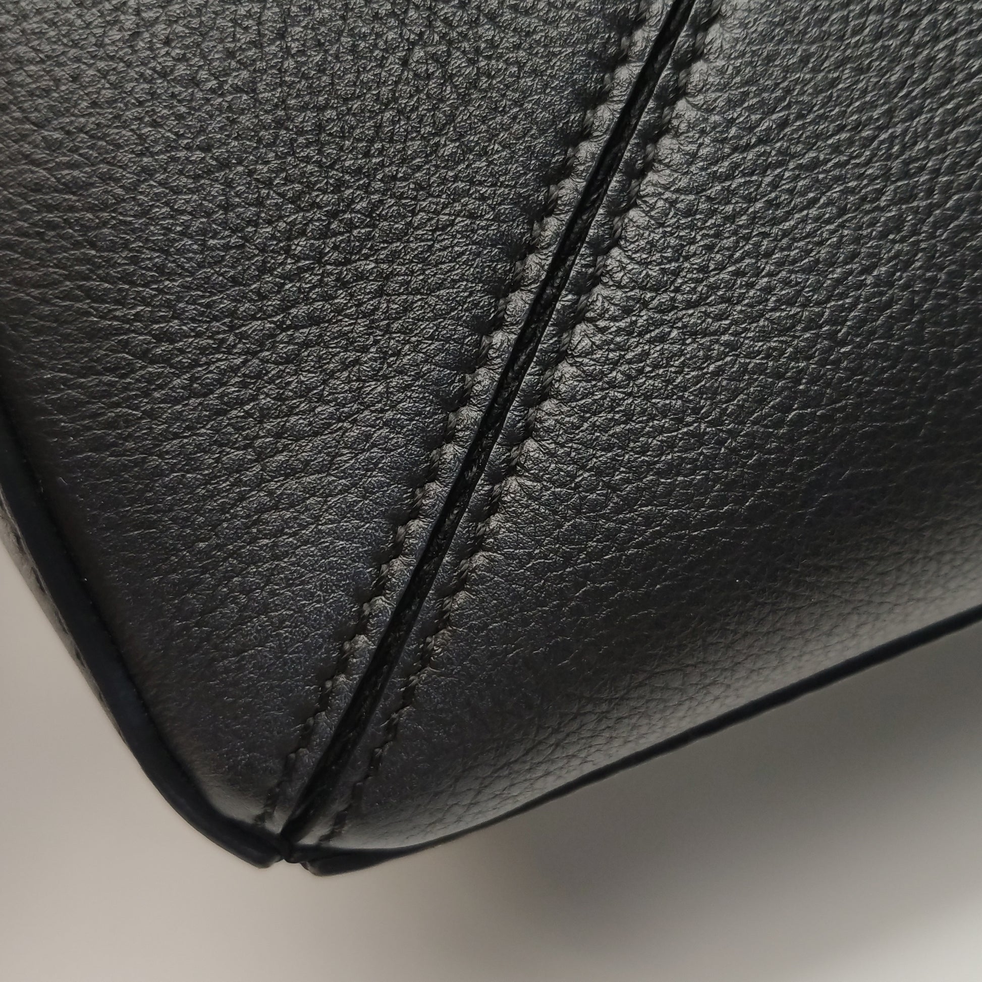 Loewe Puzzle Soft Grained Calfskin Black SHW
