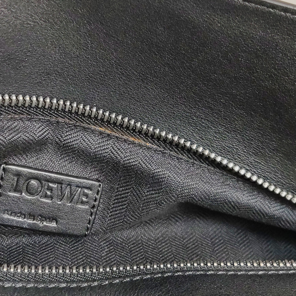 Loewe Zipper Puzzle Medium Black