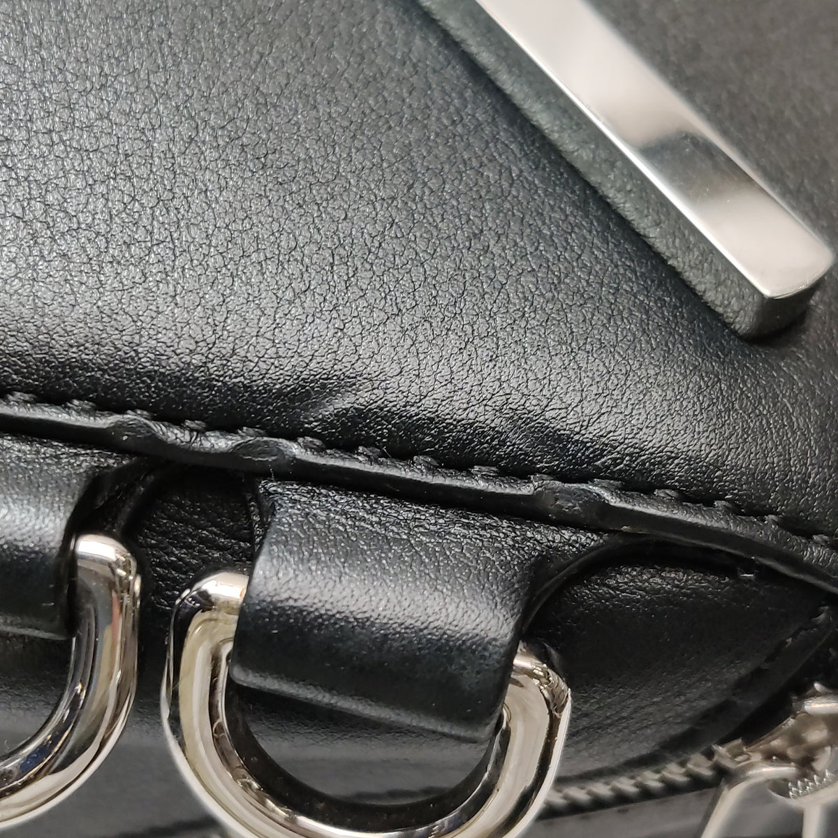 Loewe Zipper Puzzle Medium Black