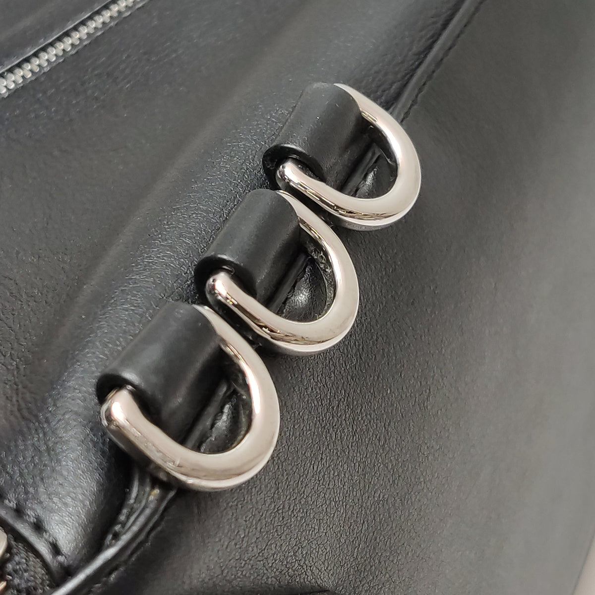 Loewe Zipper Puzzle Medium Black