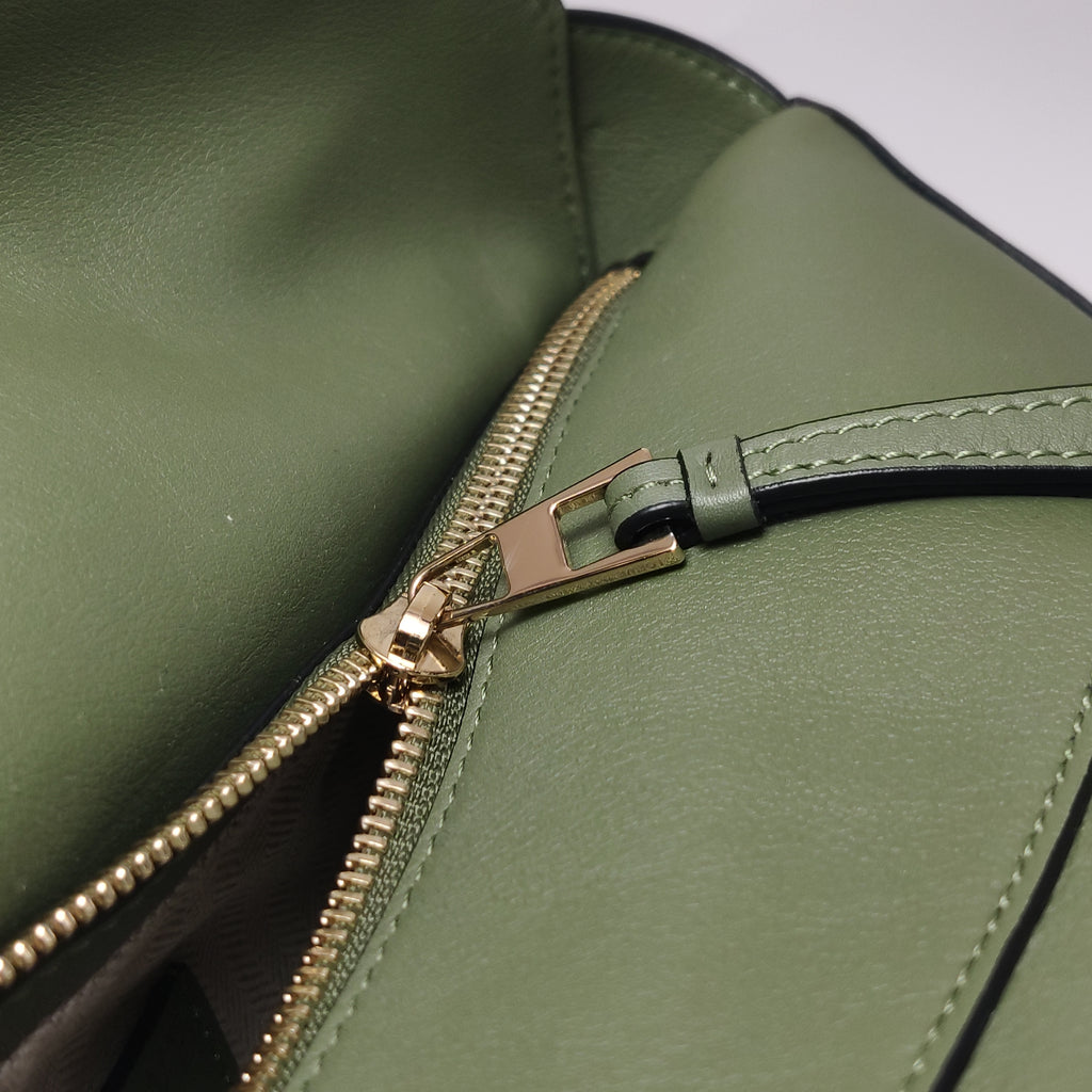 Loewe Puzzle Hobo Shoulder Bag Avocado Green