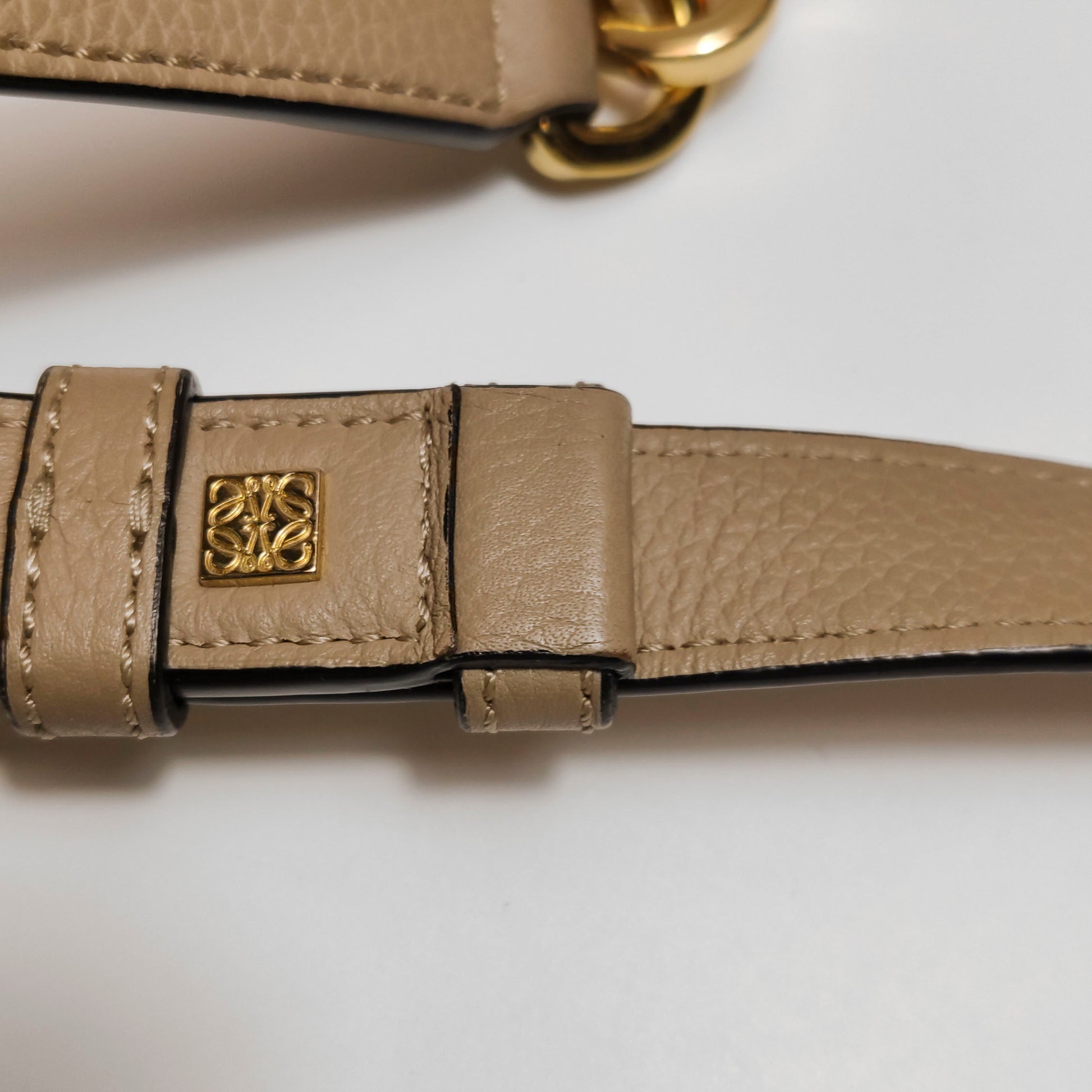 Loewe Puzzle Small Grained Calfskin Beige