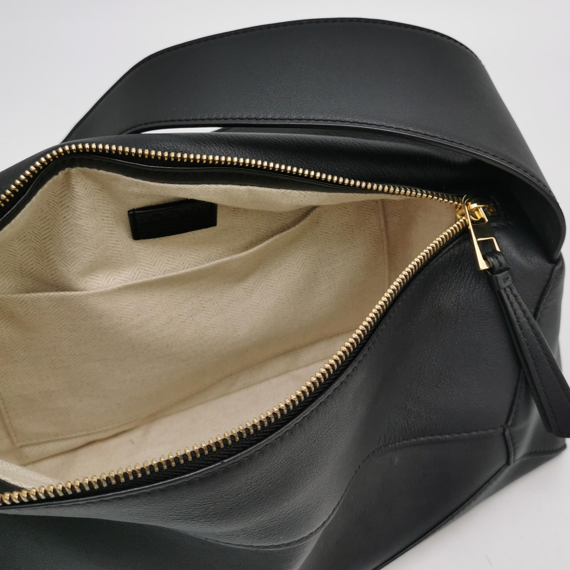 Loewe Puzzle Hobo Black