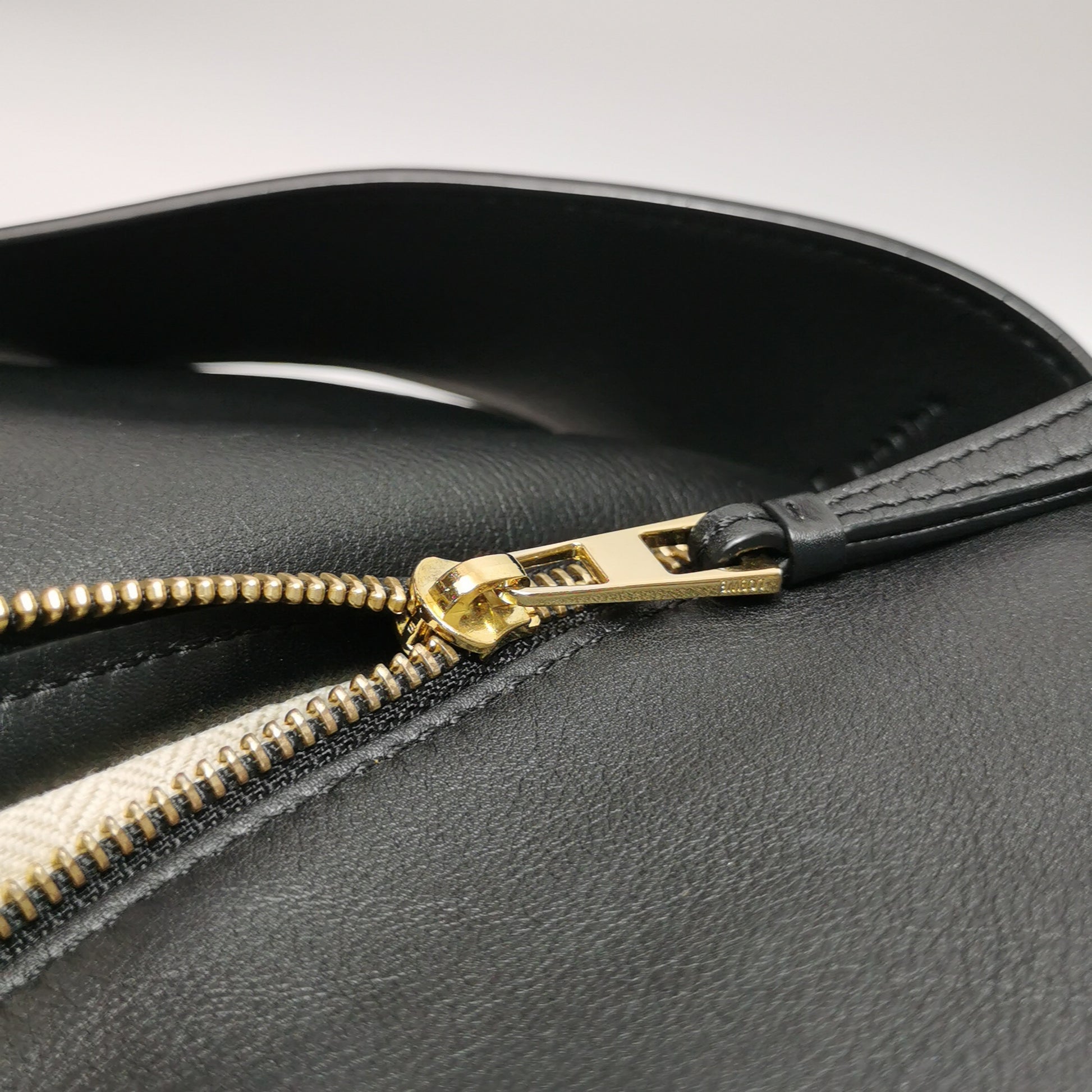 Loewe Puzzle Hobo Black