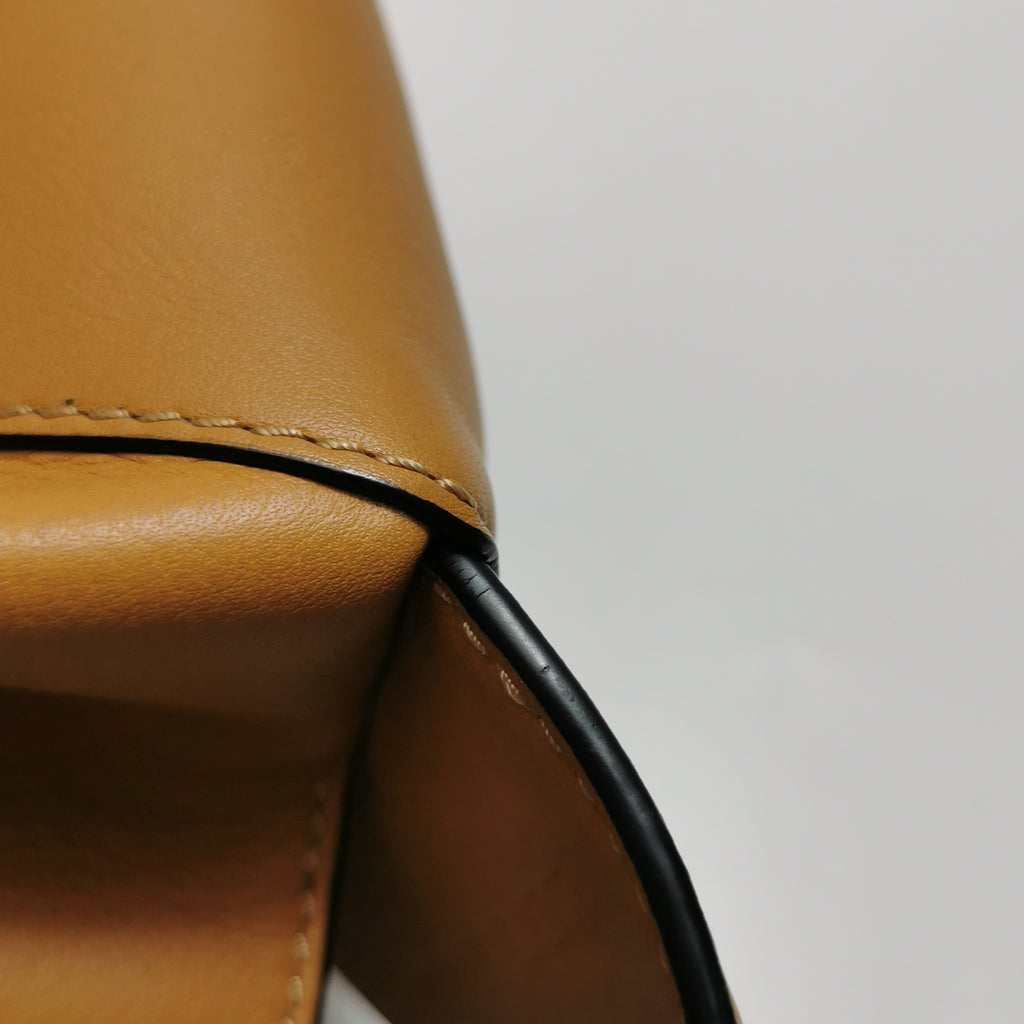 Loewe Puzzle Hobo Caramel