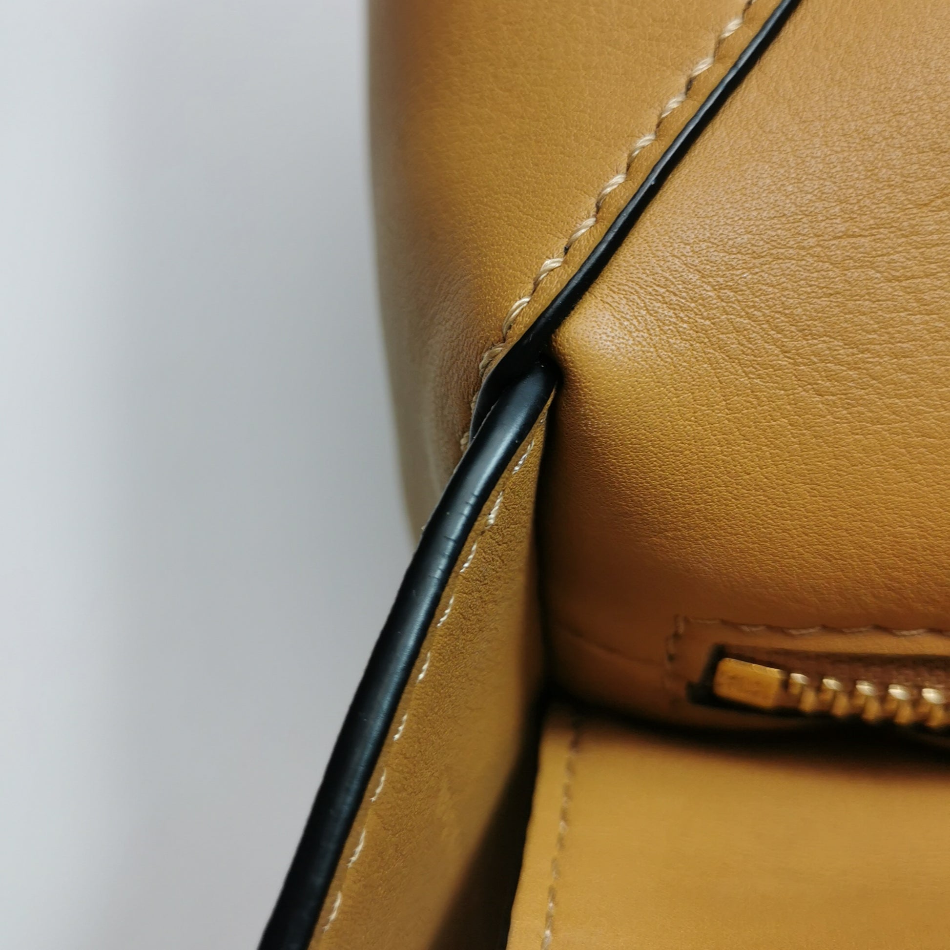 Loewe Puzzle Hobo Caramel