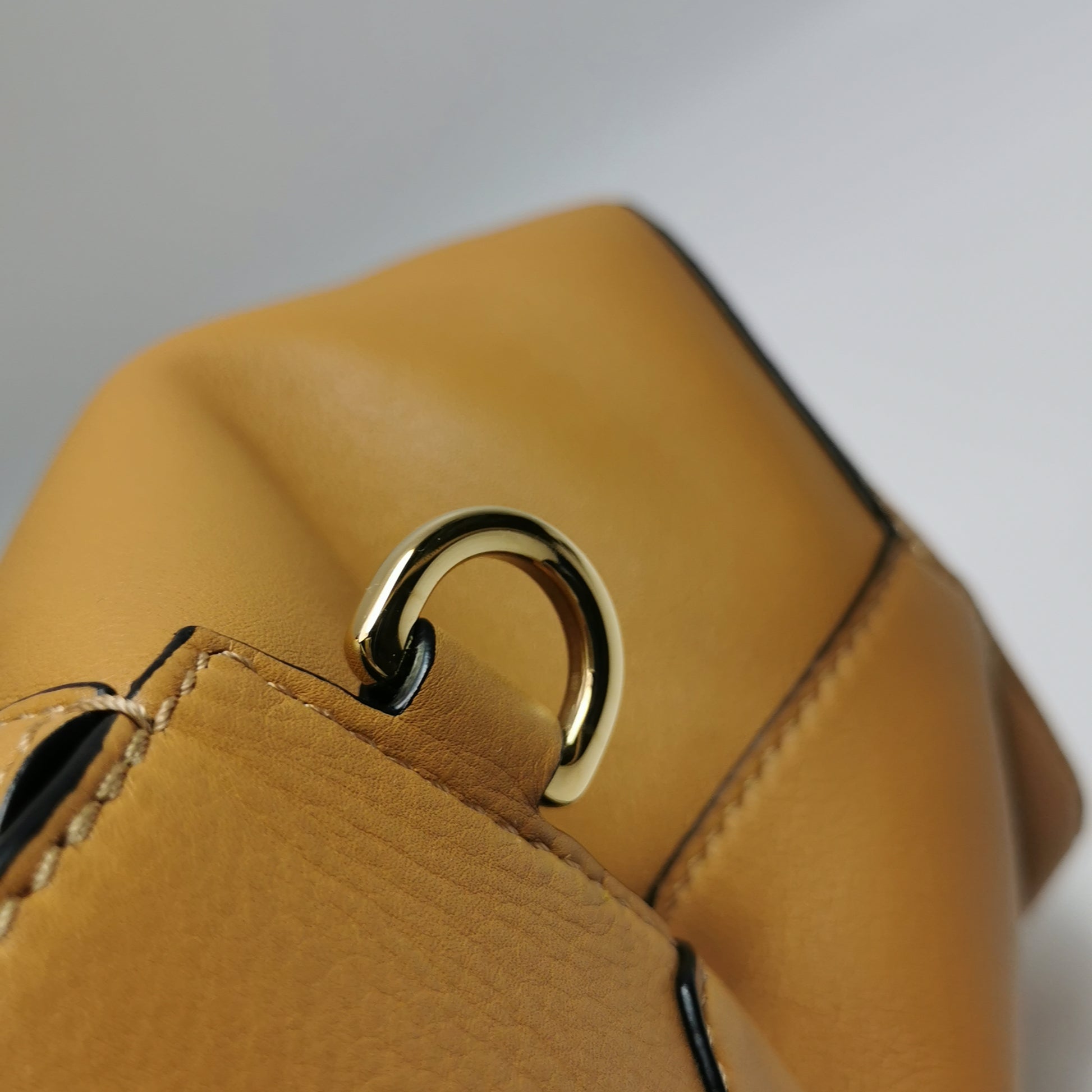 Loewe Puzzle Hobo Caramel