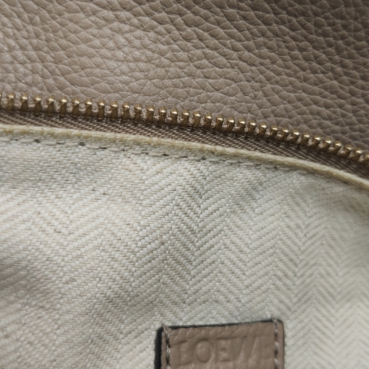 Loewe Puzzle Mini Light Beige Grained Calfskin