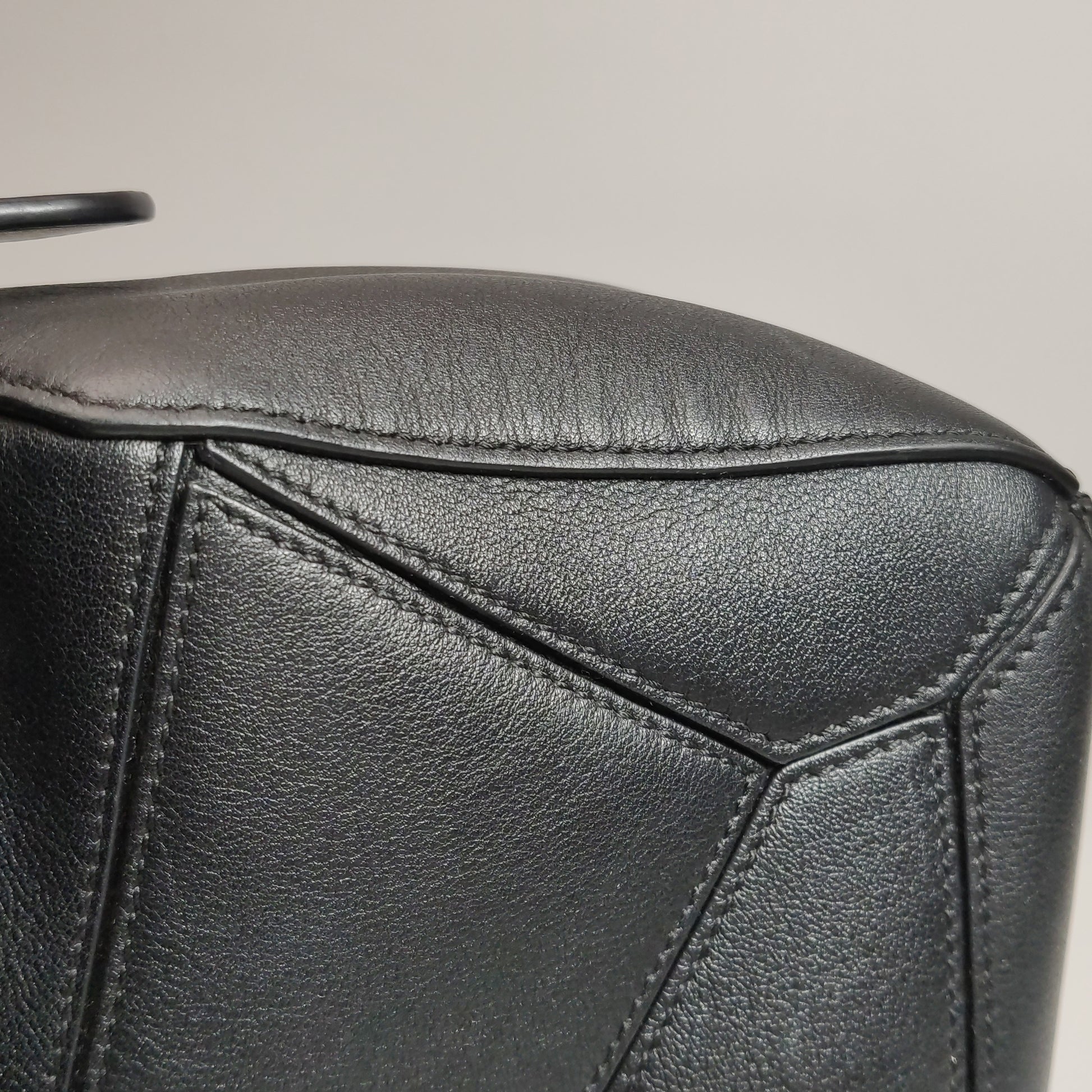 Loewe Puzzle Small Black
