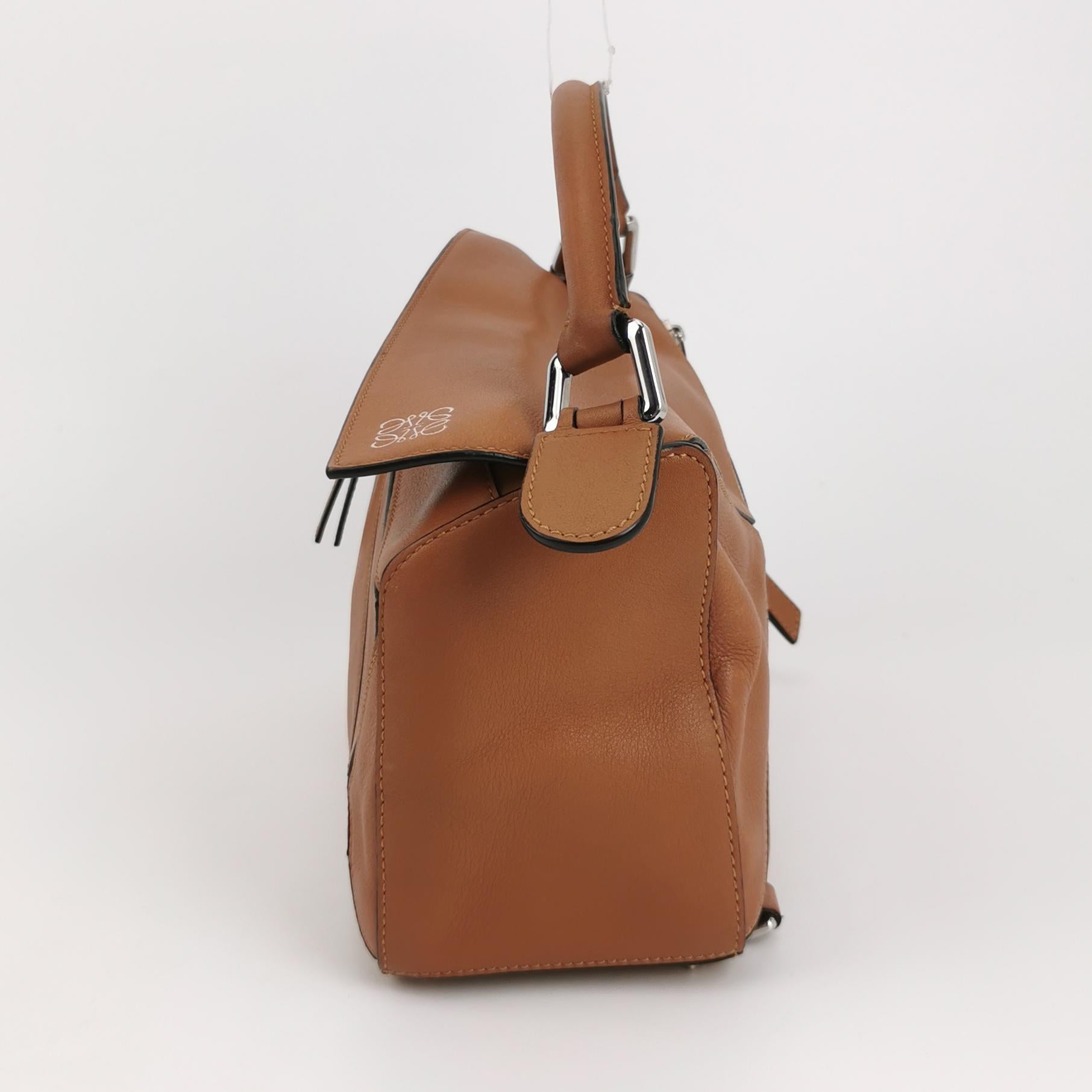Loewe Puzzle Small Classic Calfskin Tan SHW