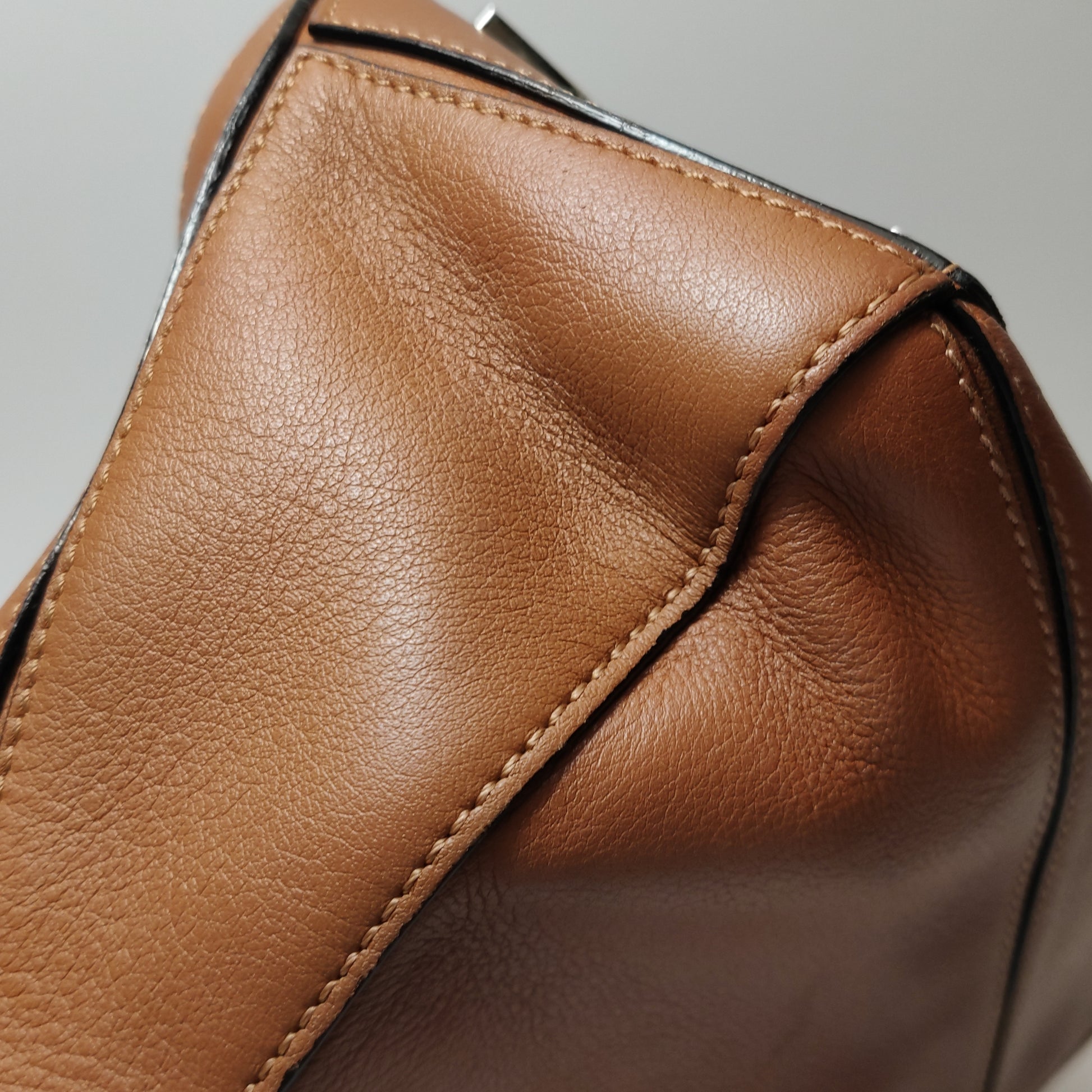Loewe Puzzle Small Classic Calfskin Tan SHW