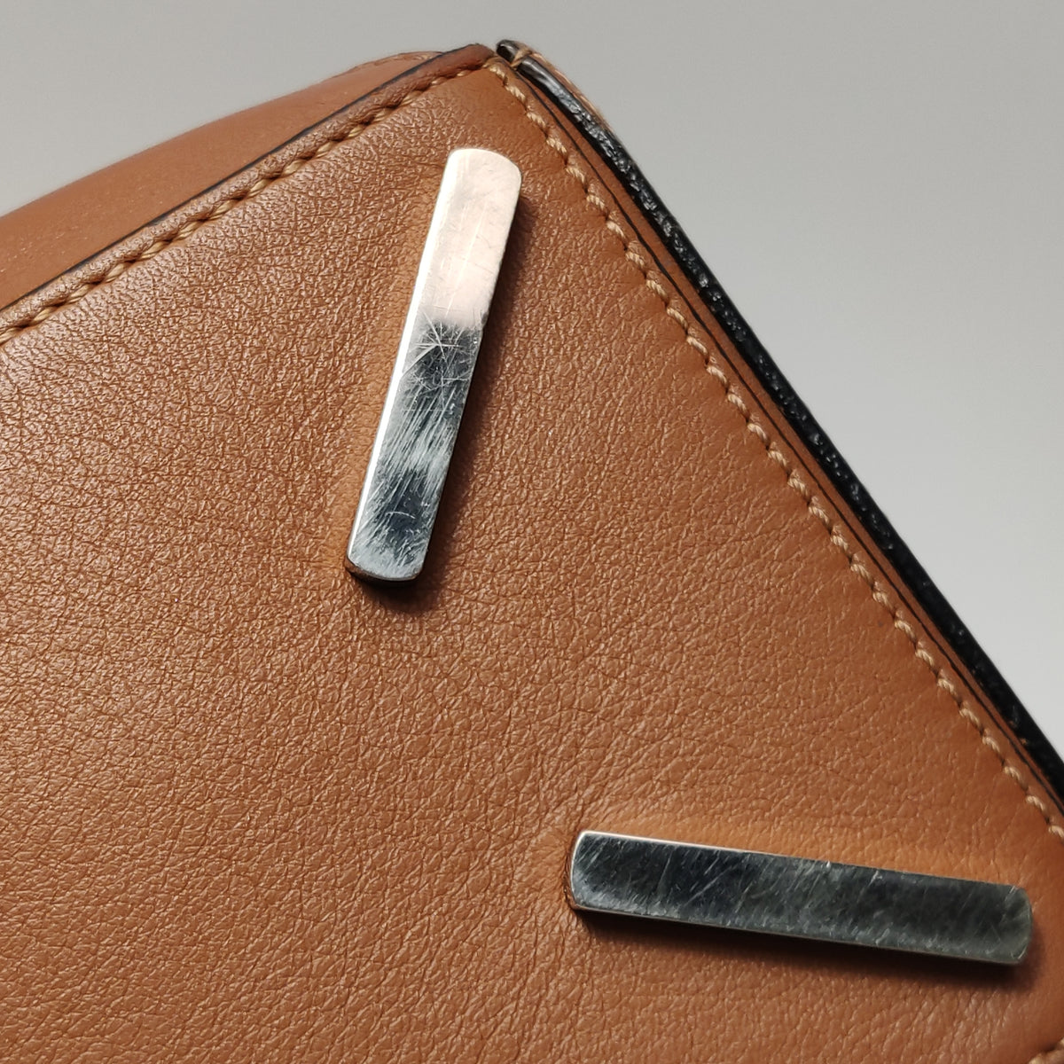 Loewe Puzzle Small Classic Calfskin Tan SHW