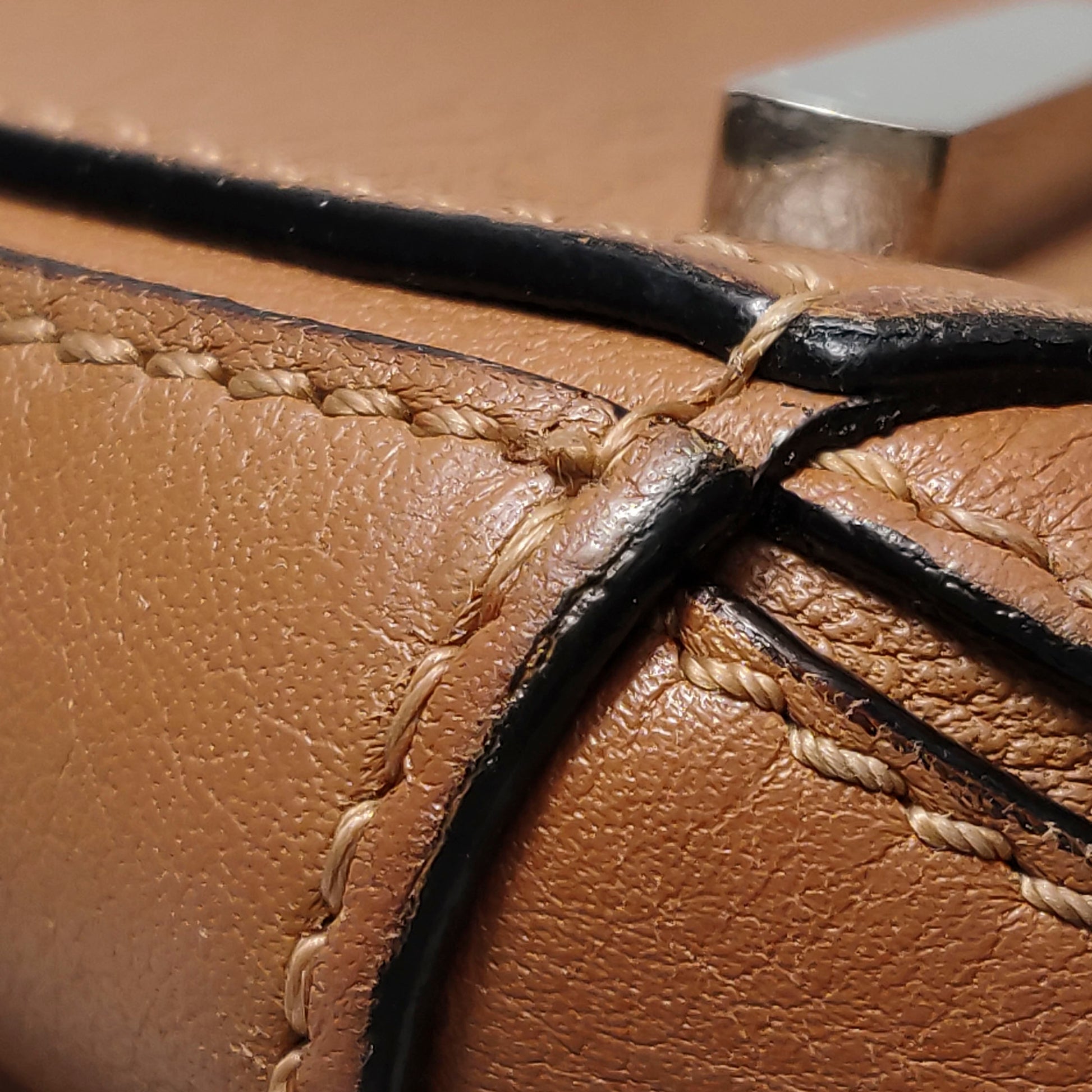Loewe Puzzle Small Classic Calfskin Tan SHW