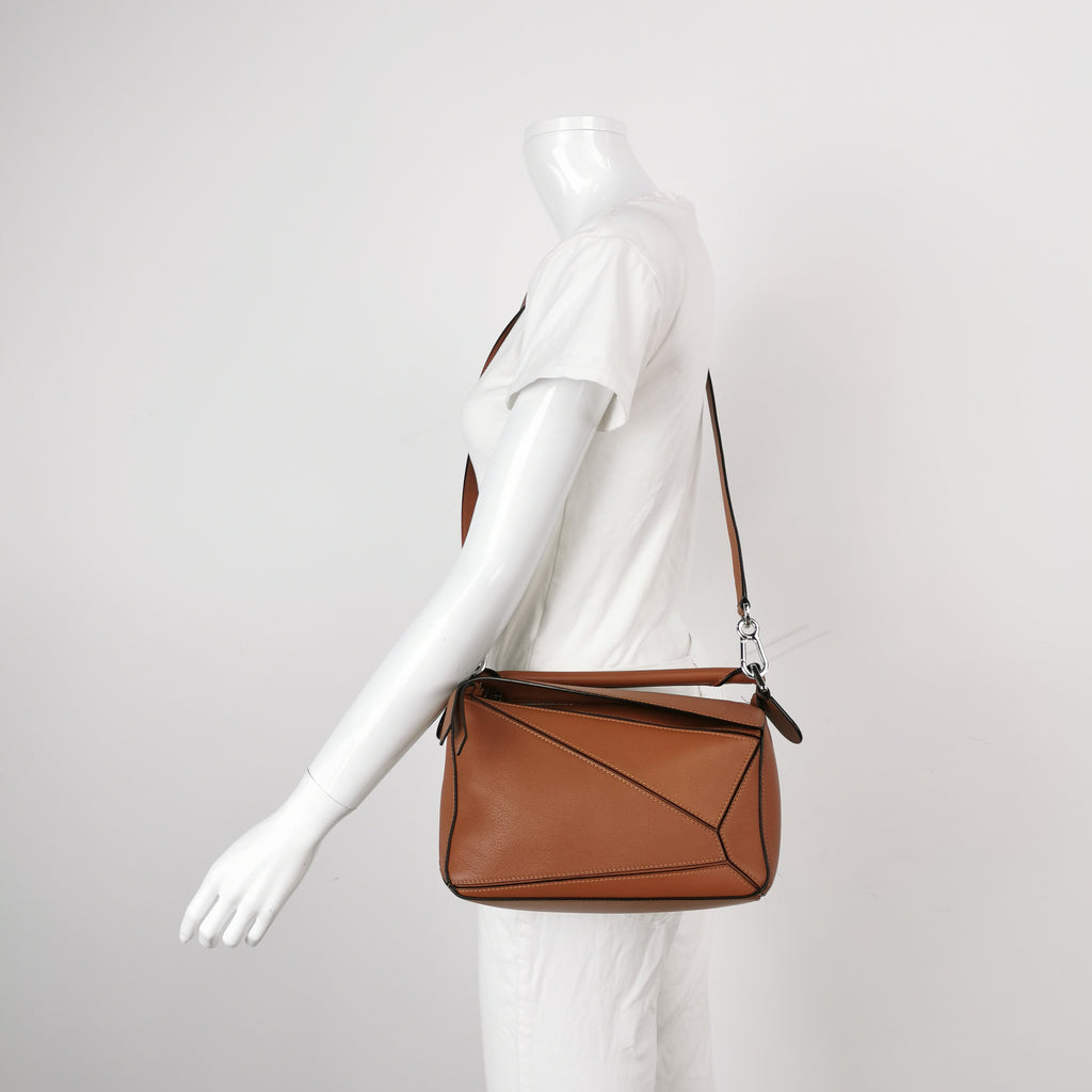 Loewe Puzzle Small Classic Calfskin Tan