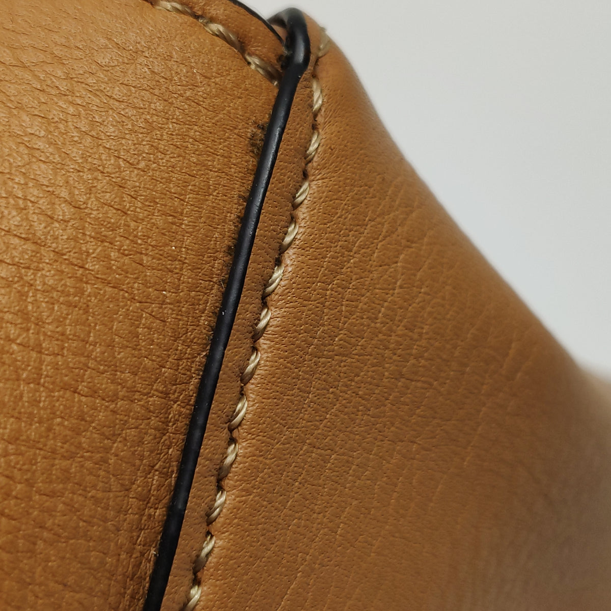Loewe Puzzle Hobo Caramel