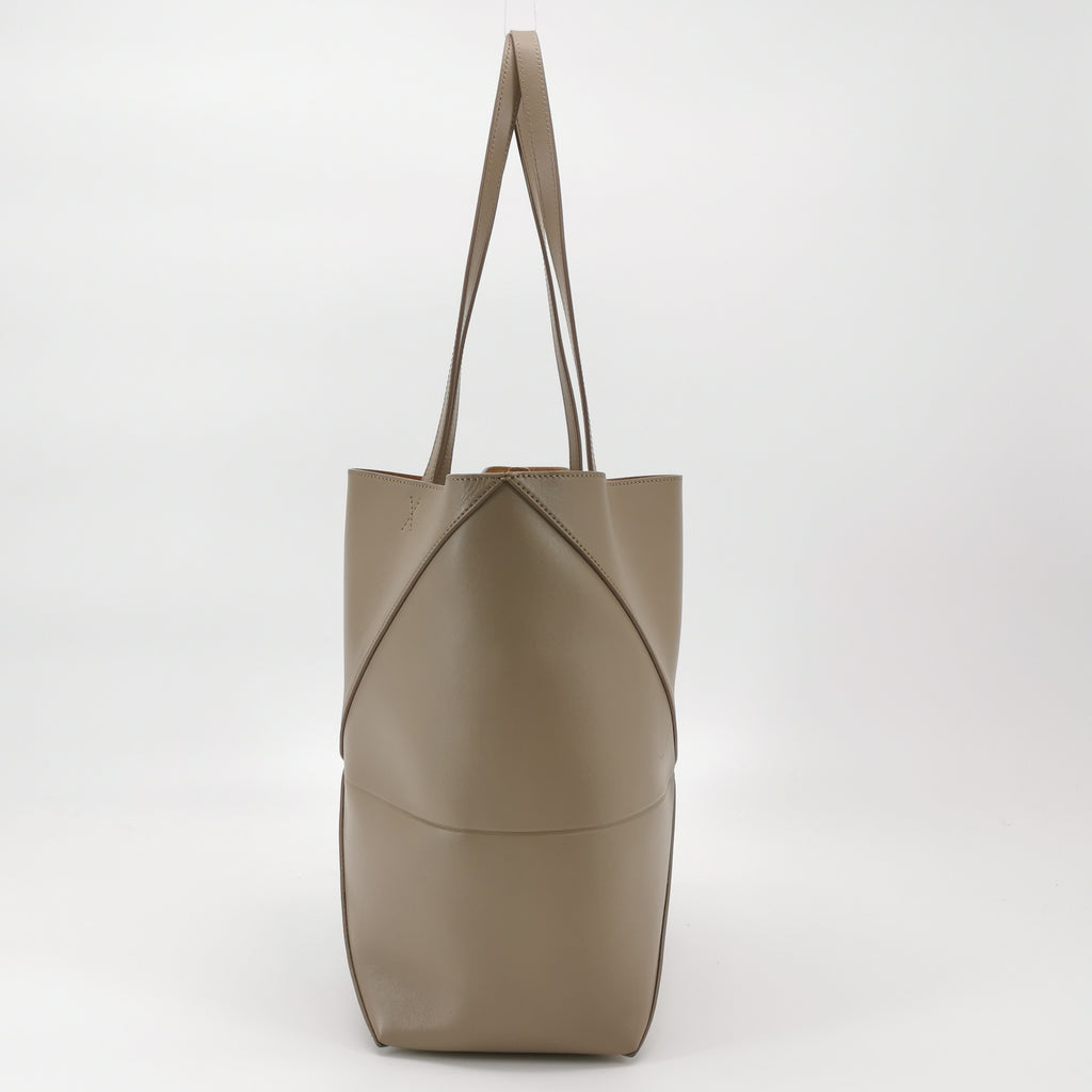 Loewe Puzzle Fold Medium Sand