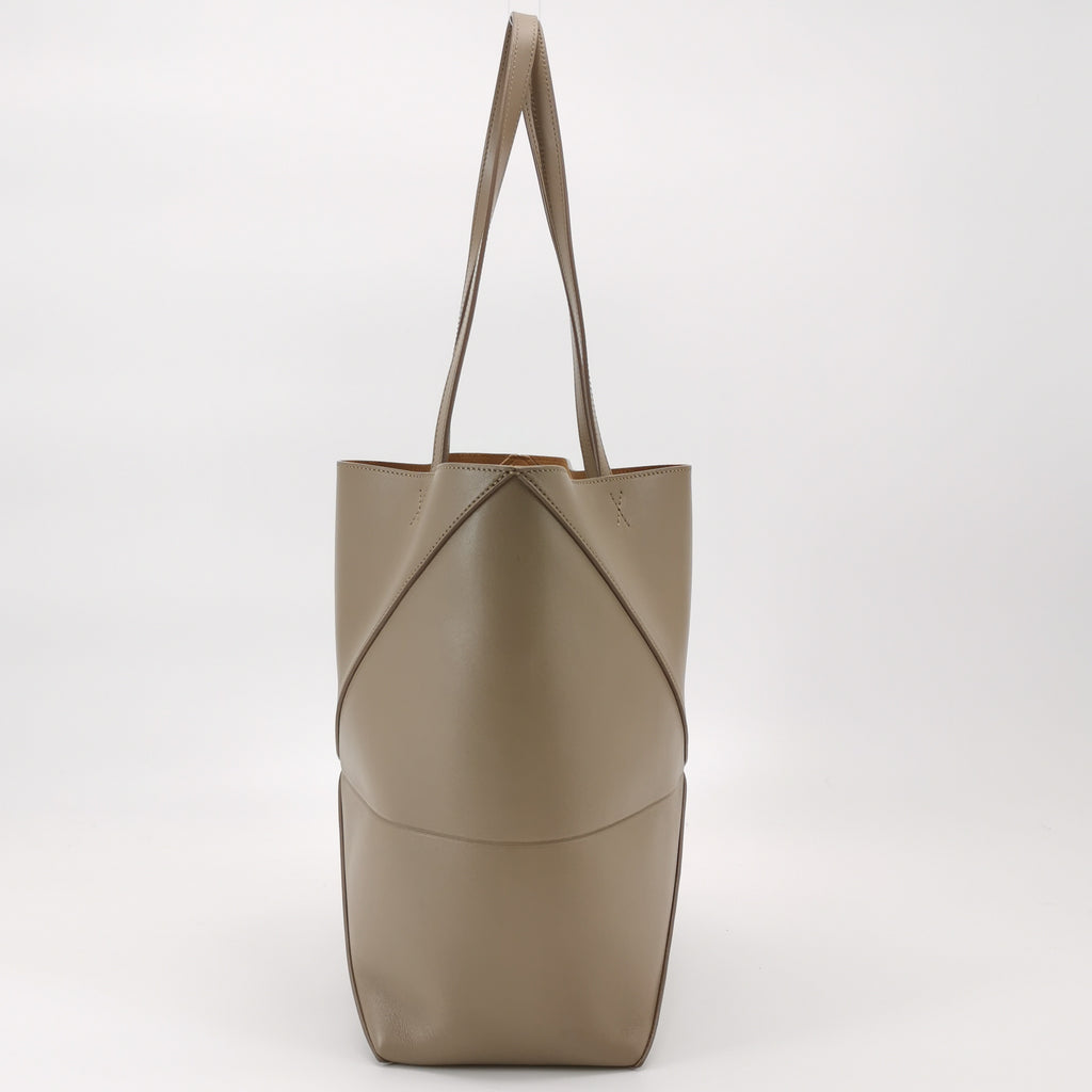 Loewe Puzzle Fold Medium Sand
