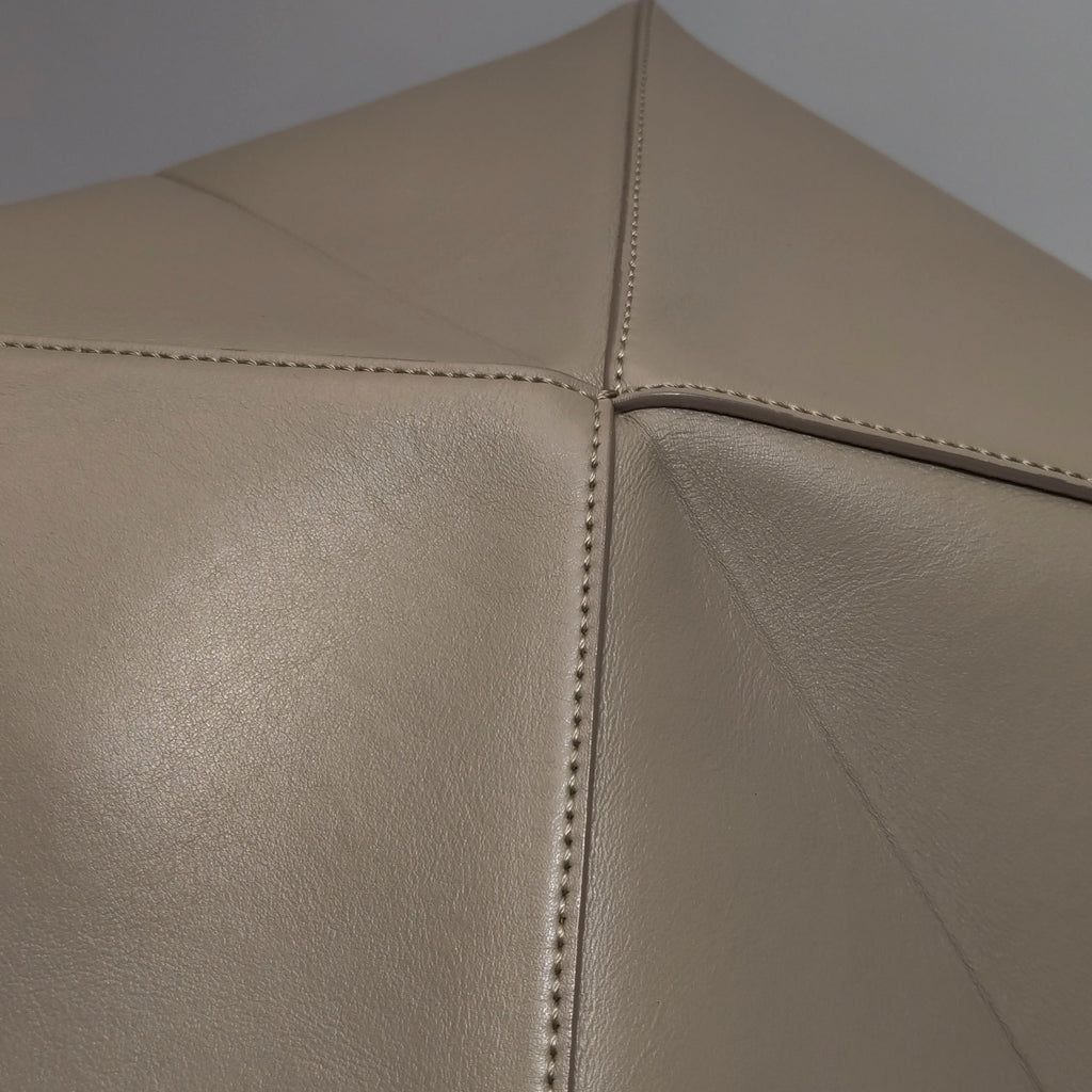 Loewe Puzzle Fold Medium Sand