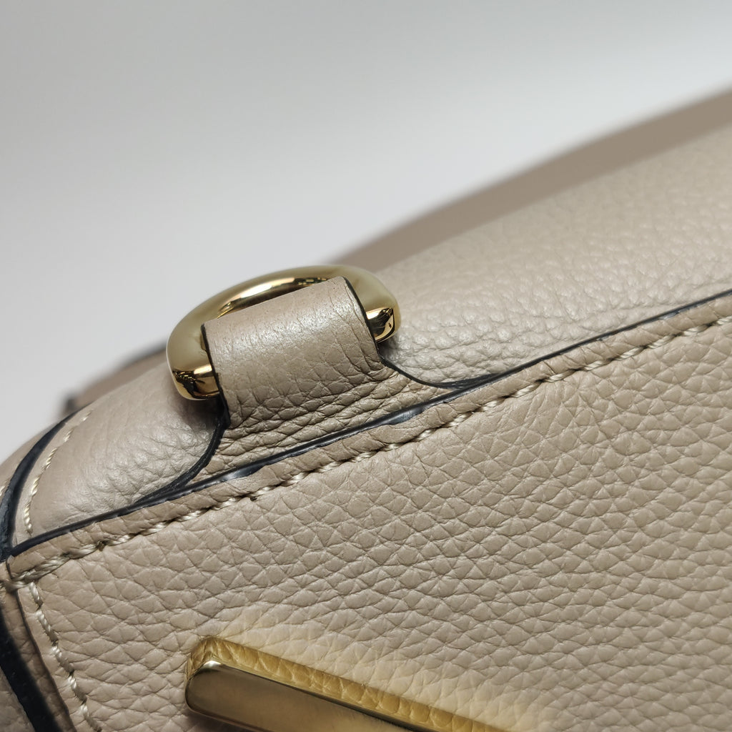 Loewe Puzzle Medium Grained Calfskin Beige