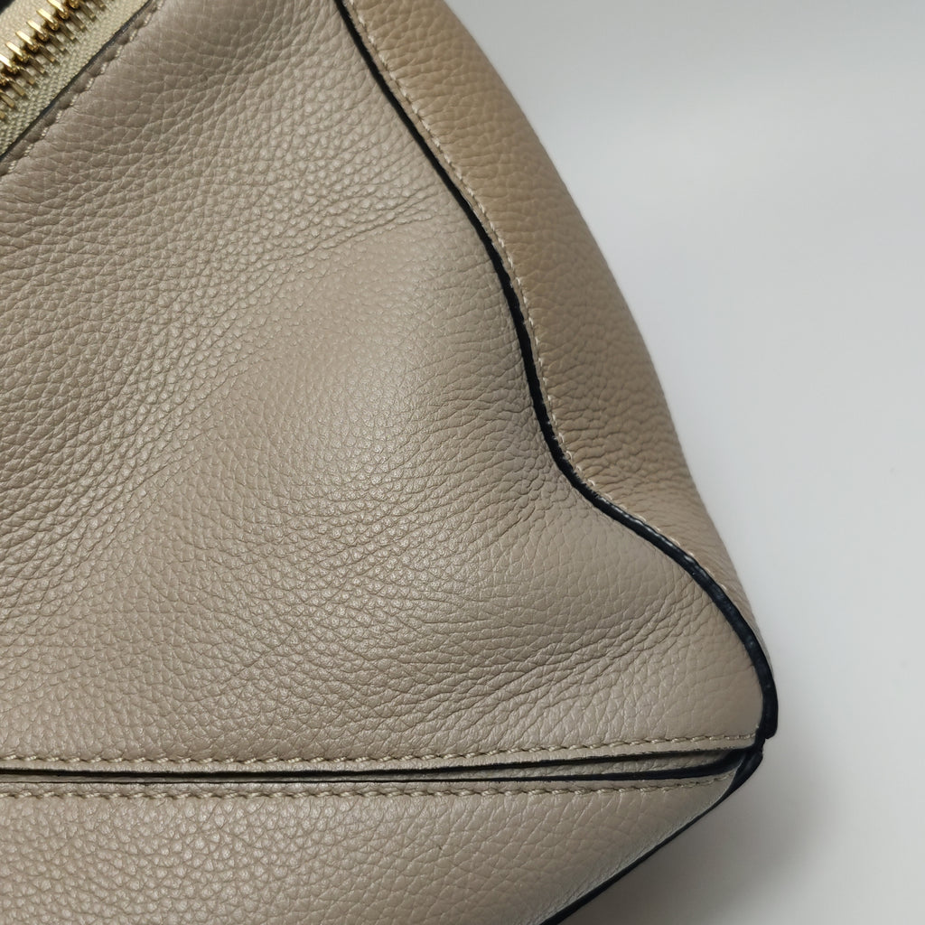 Loewe Puzzle Medium Grained Calfskin Beige