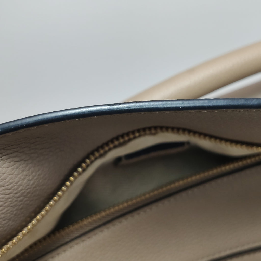Loewe Puzzle Medium Grained Calfskin Beige