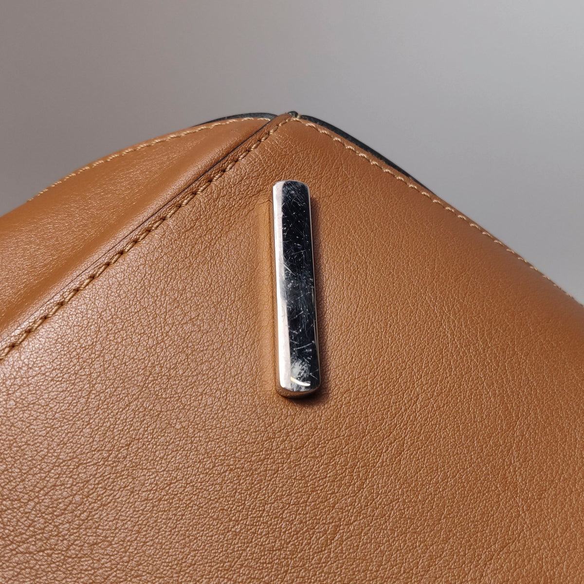 Loewe Puzzle Large Calfskin Tan
