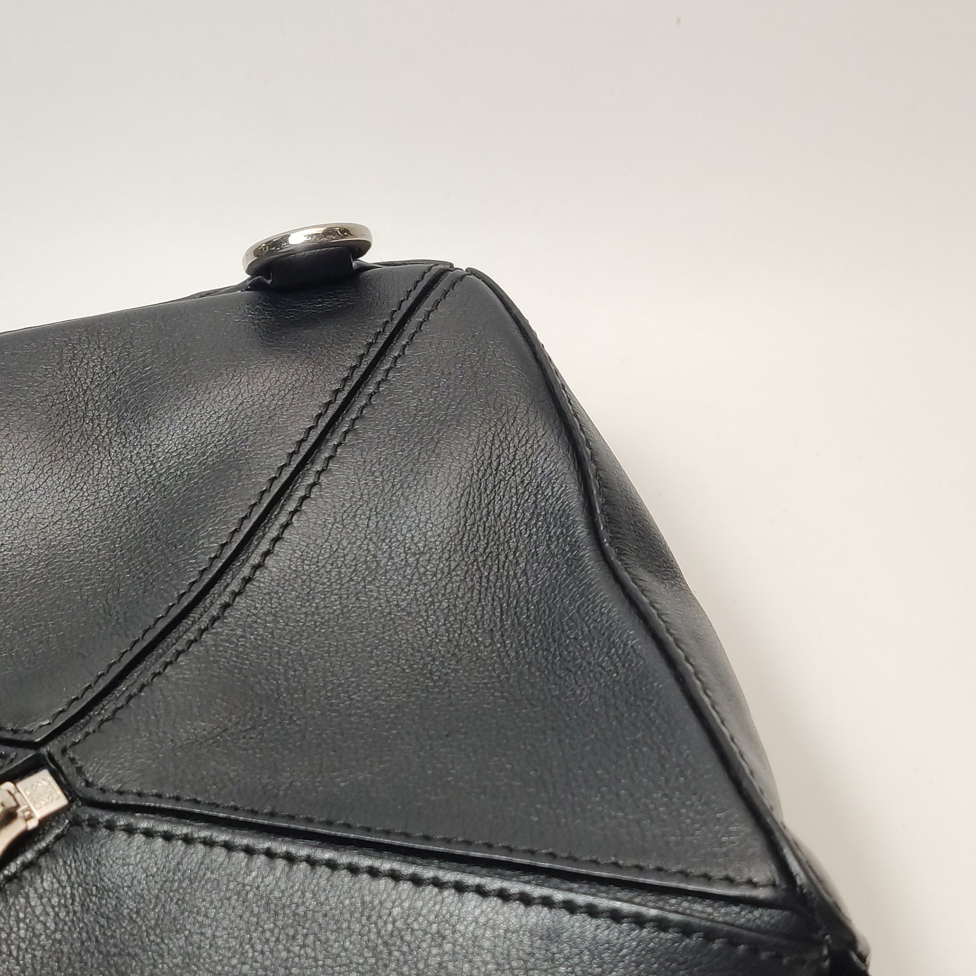 Loewe Puzzle Small Classic Calfskin Black