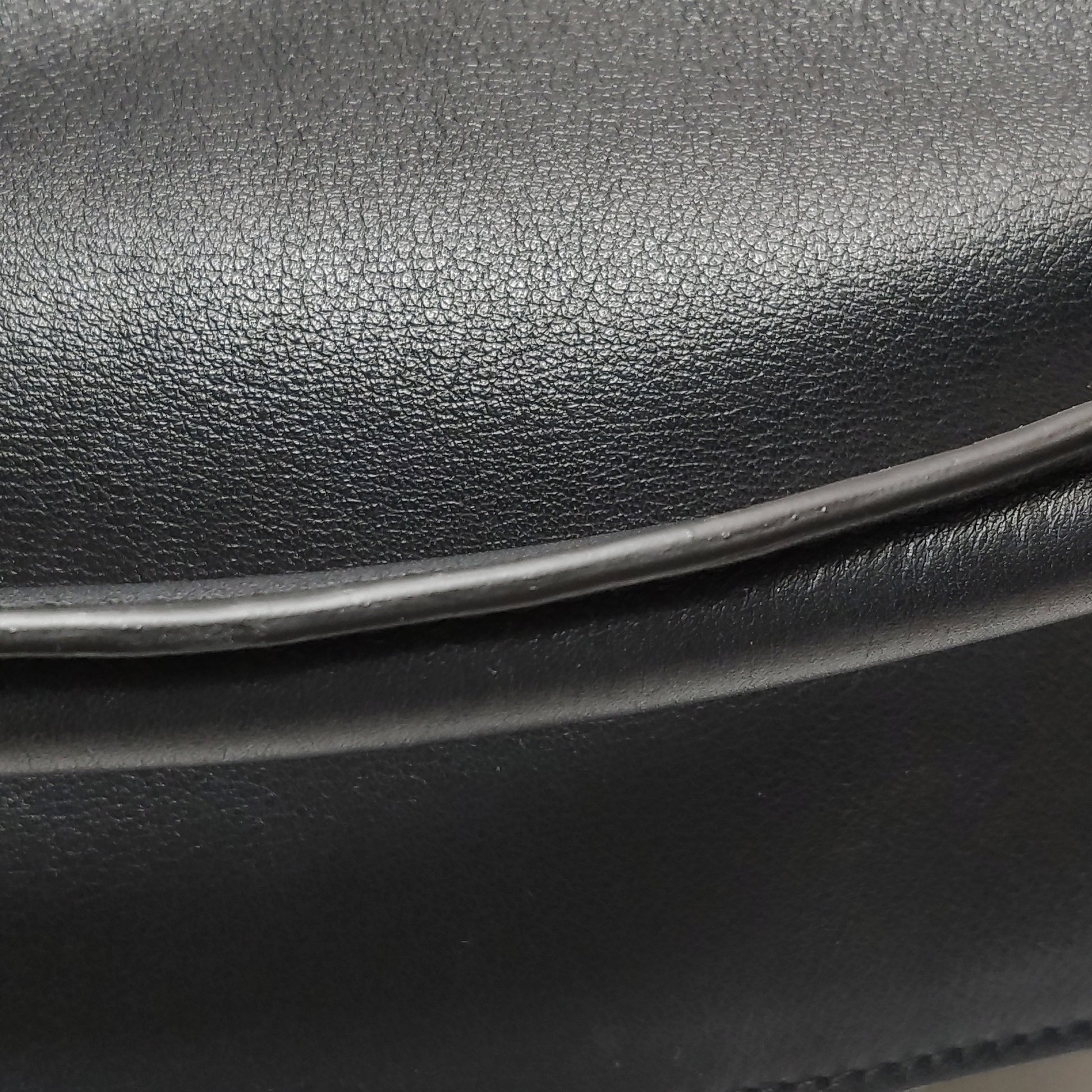Loewe Puzzle Small Classic Calfskin Black