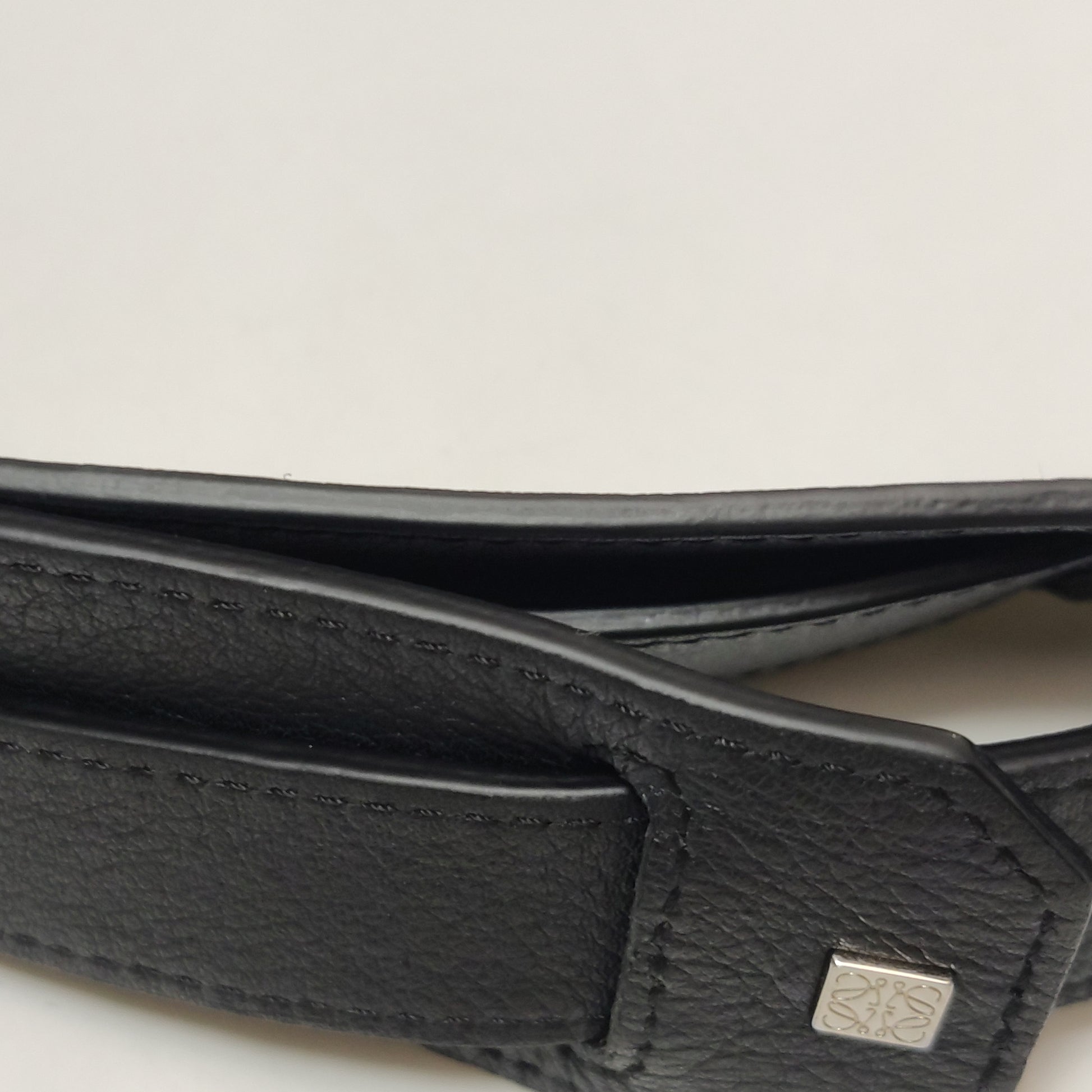 Loewe Puzzle Small Classic Calfskin Black