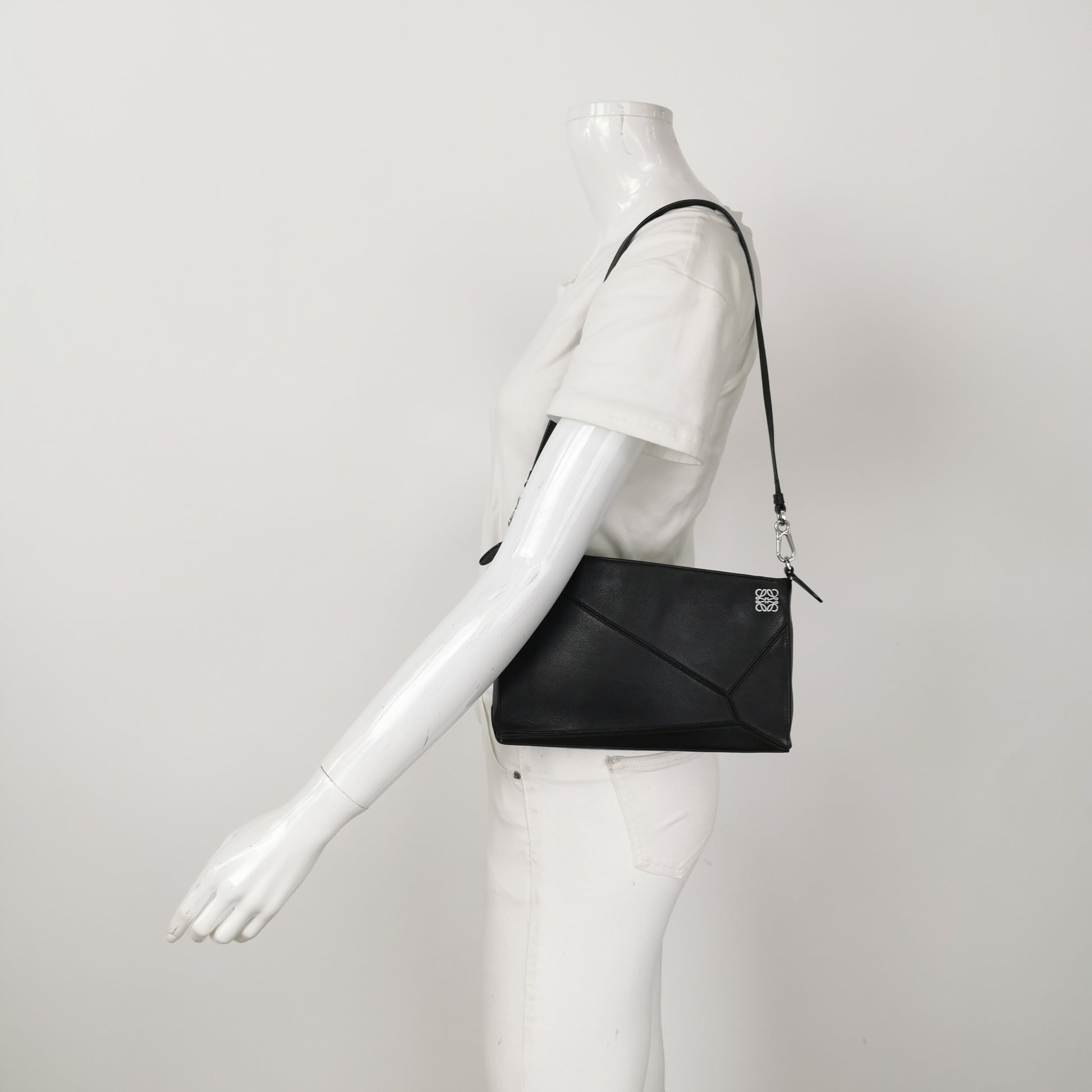Loewe Puzzle Pochette Black