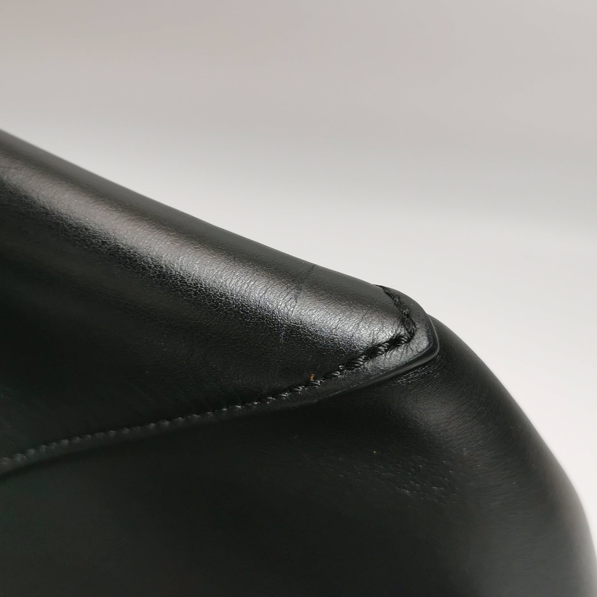 Loewe Puzzle Fold Medium Black