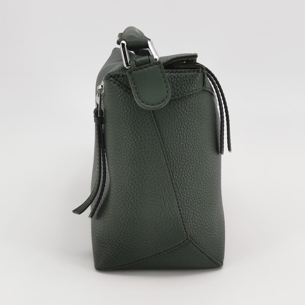 Loewe Puzzle Edge Small Bottle Green