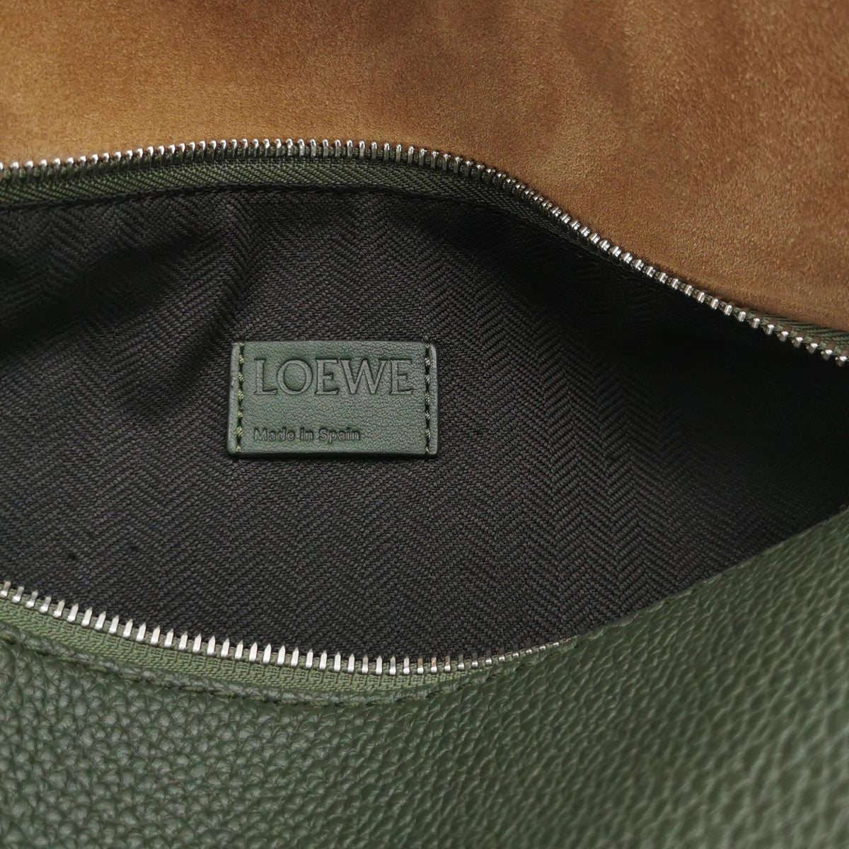 Loewe Puzzle Edge Small Bottle Green